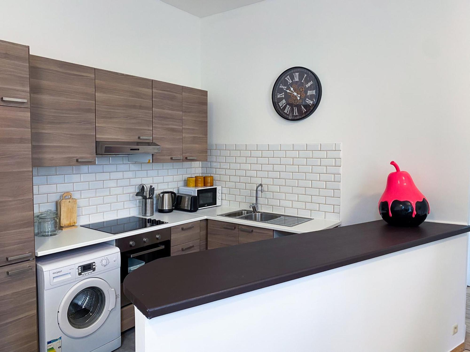 New Cozy In Porte De Hal Brussels