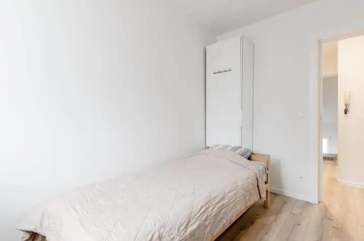 Căn hộ Beautiful Fully Renovated