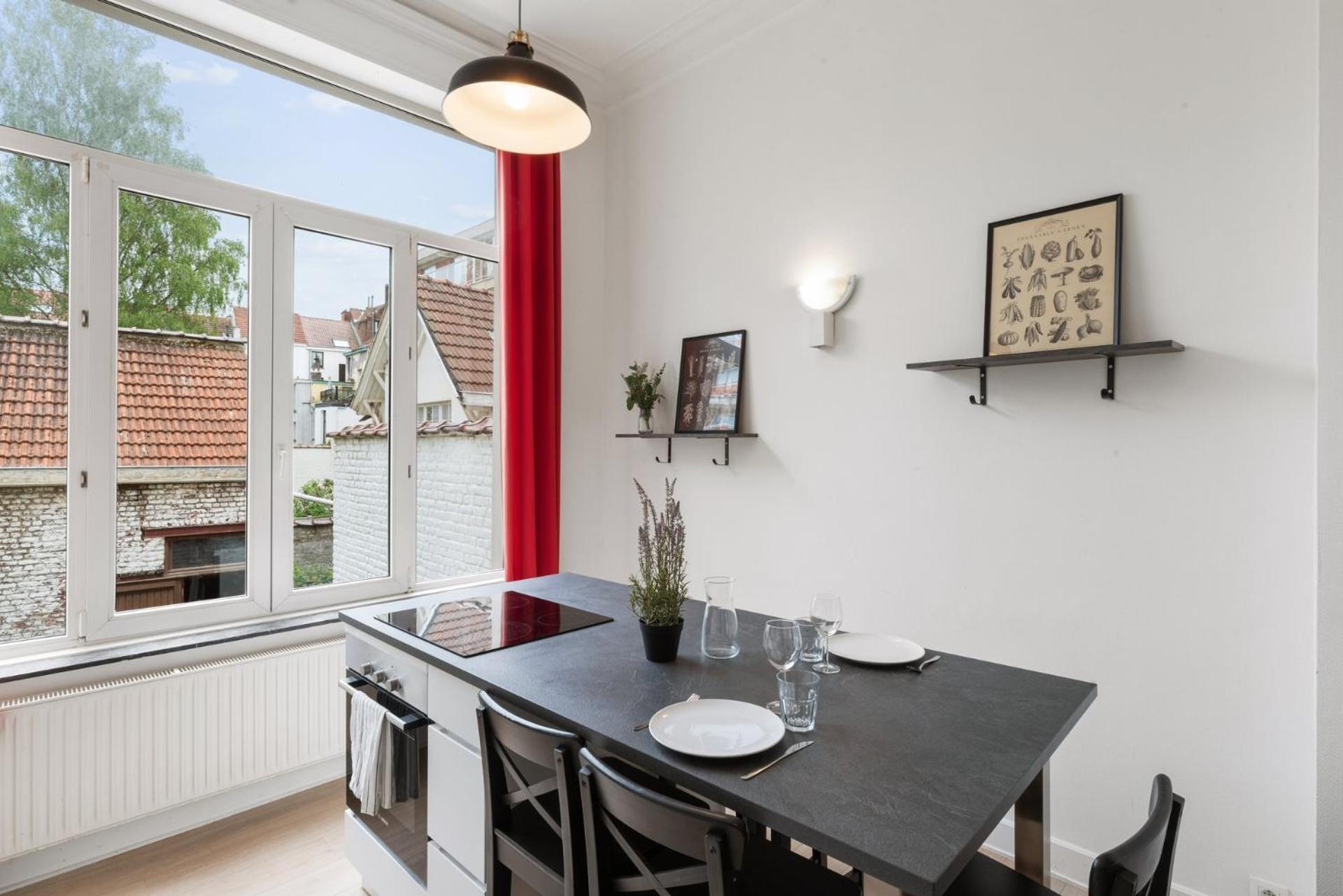 Lantsheere 11 - Self Check In By Homenhancement * Brussels