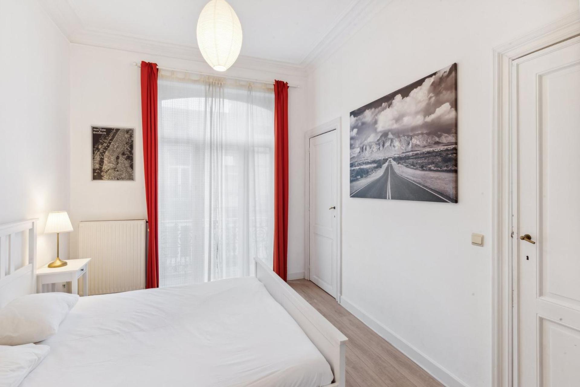 Lantsheere 11 - Self Check In By Homenhancement