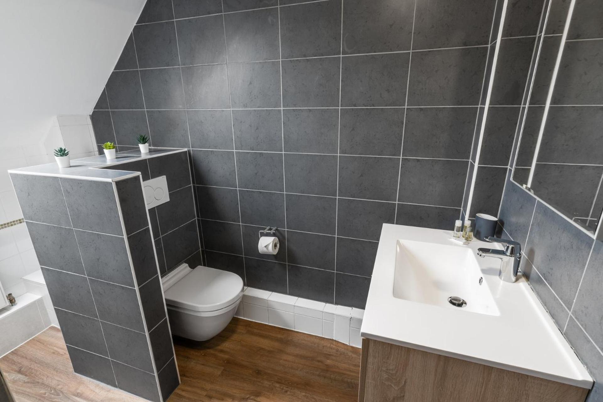 Apartment Lantsheere 11 - Self Check In By Homenhancement Brussels