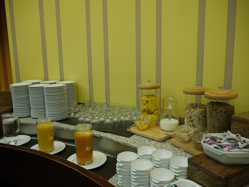 Astrid Centre Hotel