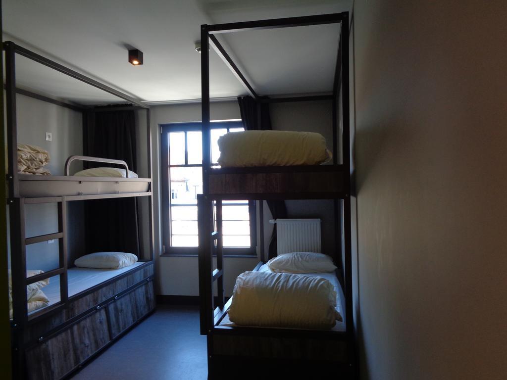 Albergue Brxxl 5 Centre Bruxelas
