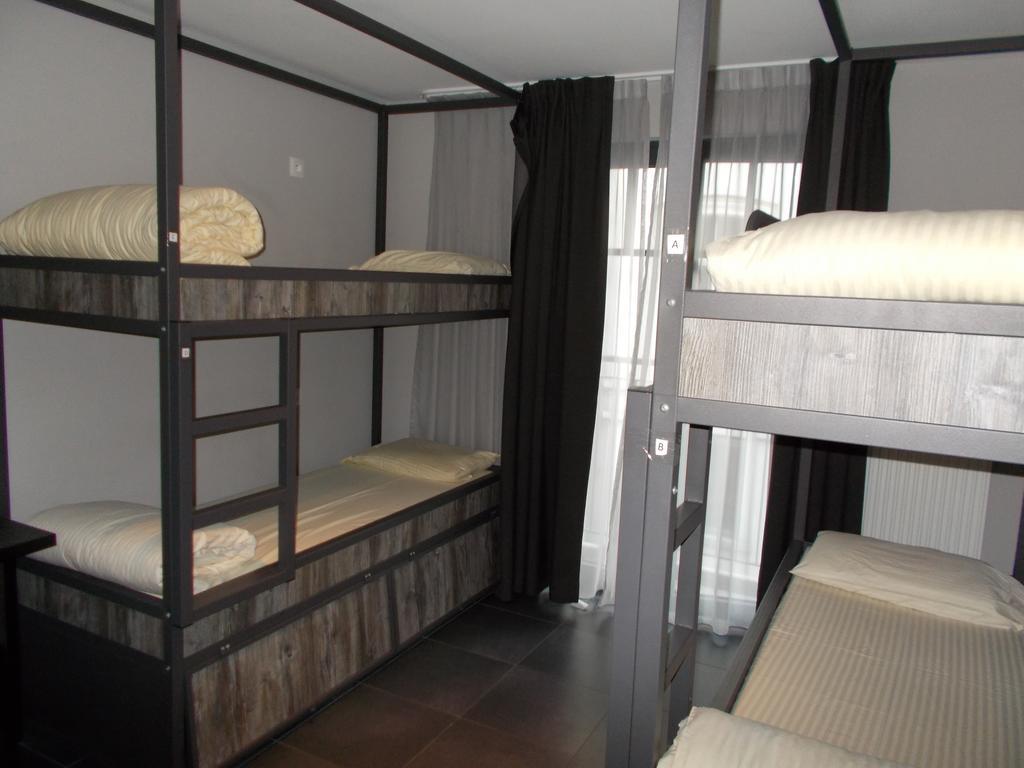 Brxxl 5 Centre Albergue Bruxelas
