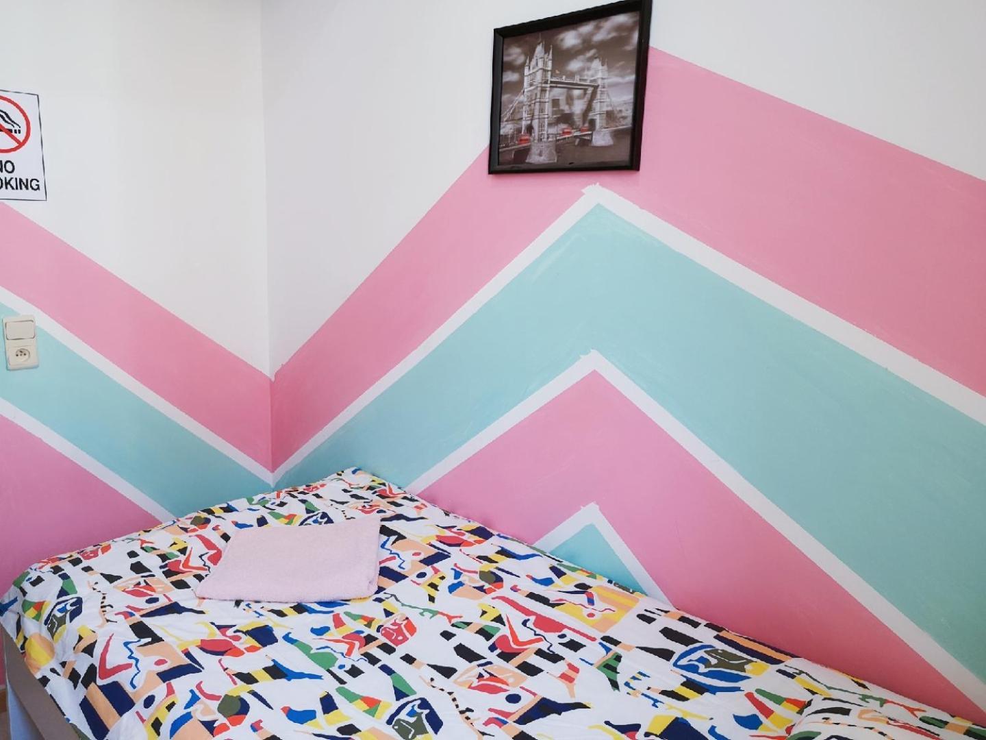 Apartment A Private For Backpacker Share Bathroom