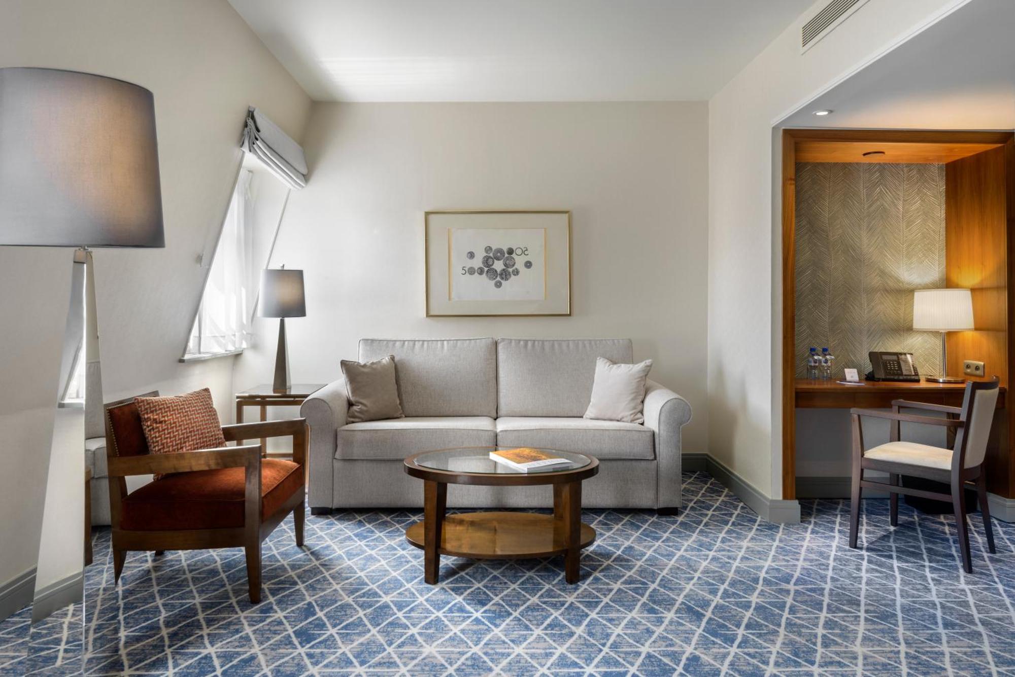 Warwick Grand-place Brussels