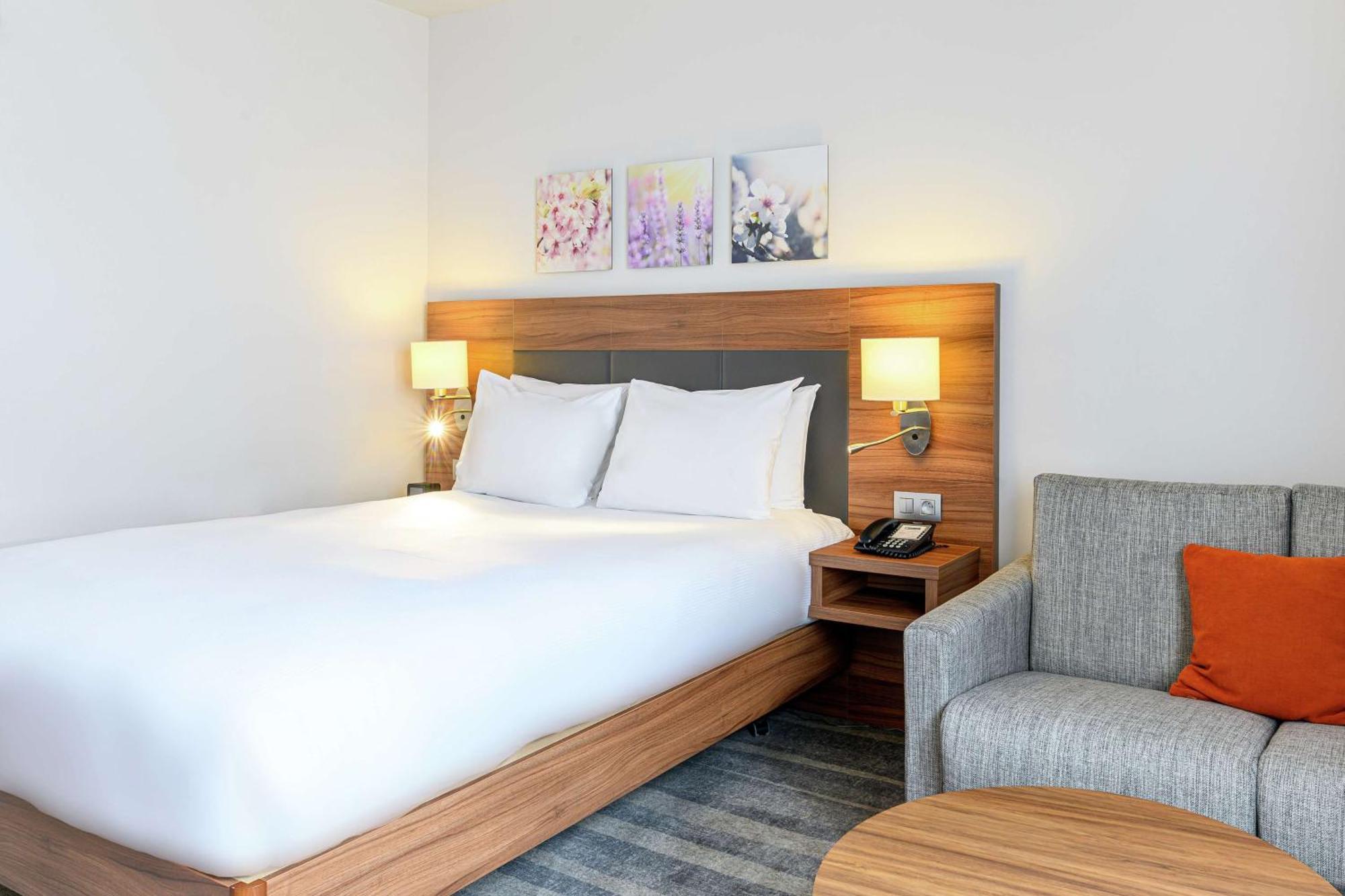 Hilton Garden Brussels Centre 4* Saint-Gilles