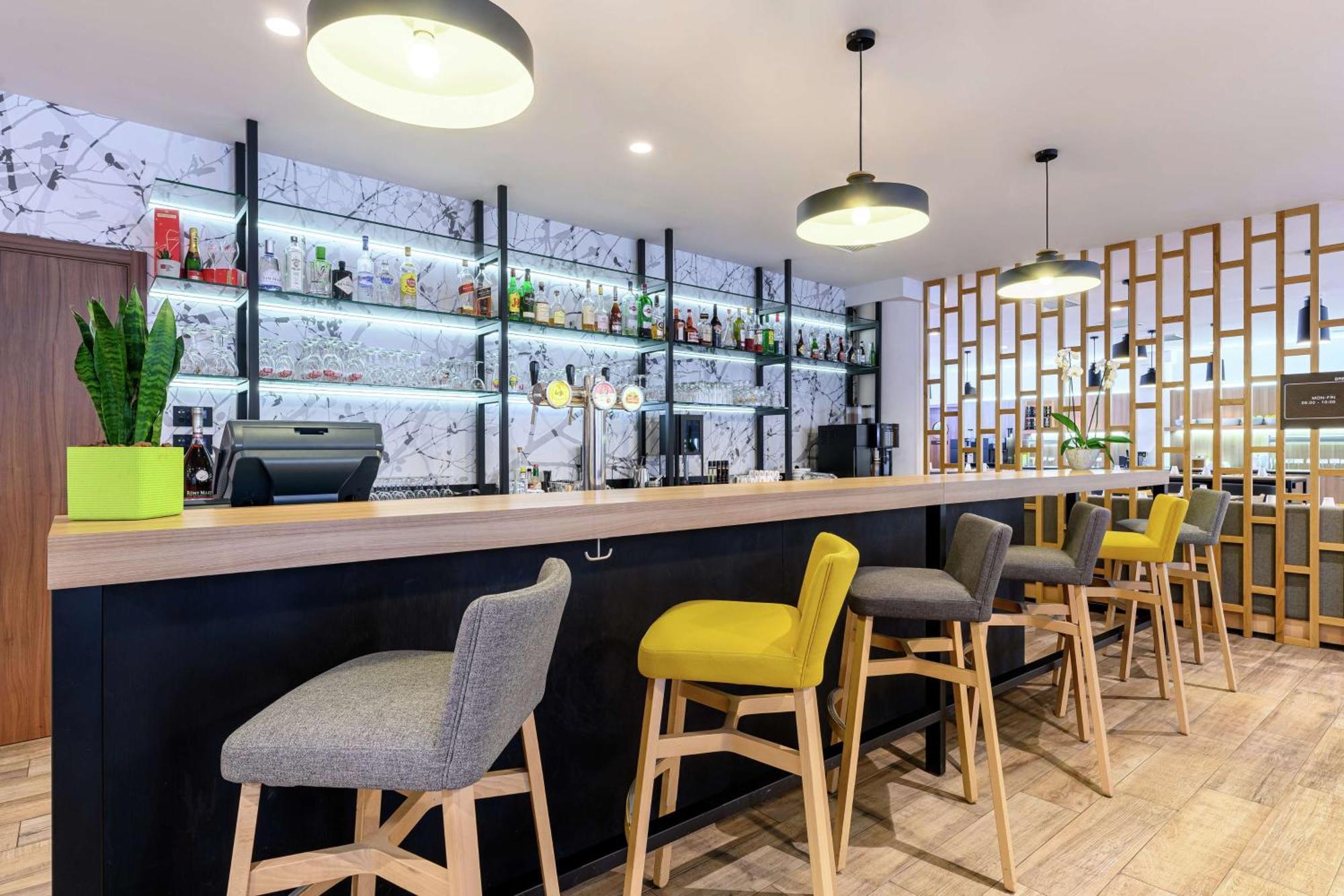 Hotel Hilton Garden Brussels Centre 4*