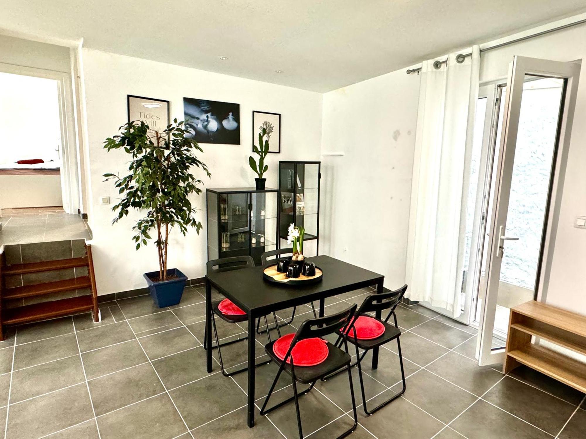 Apartment Space Apart *