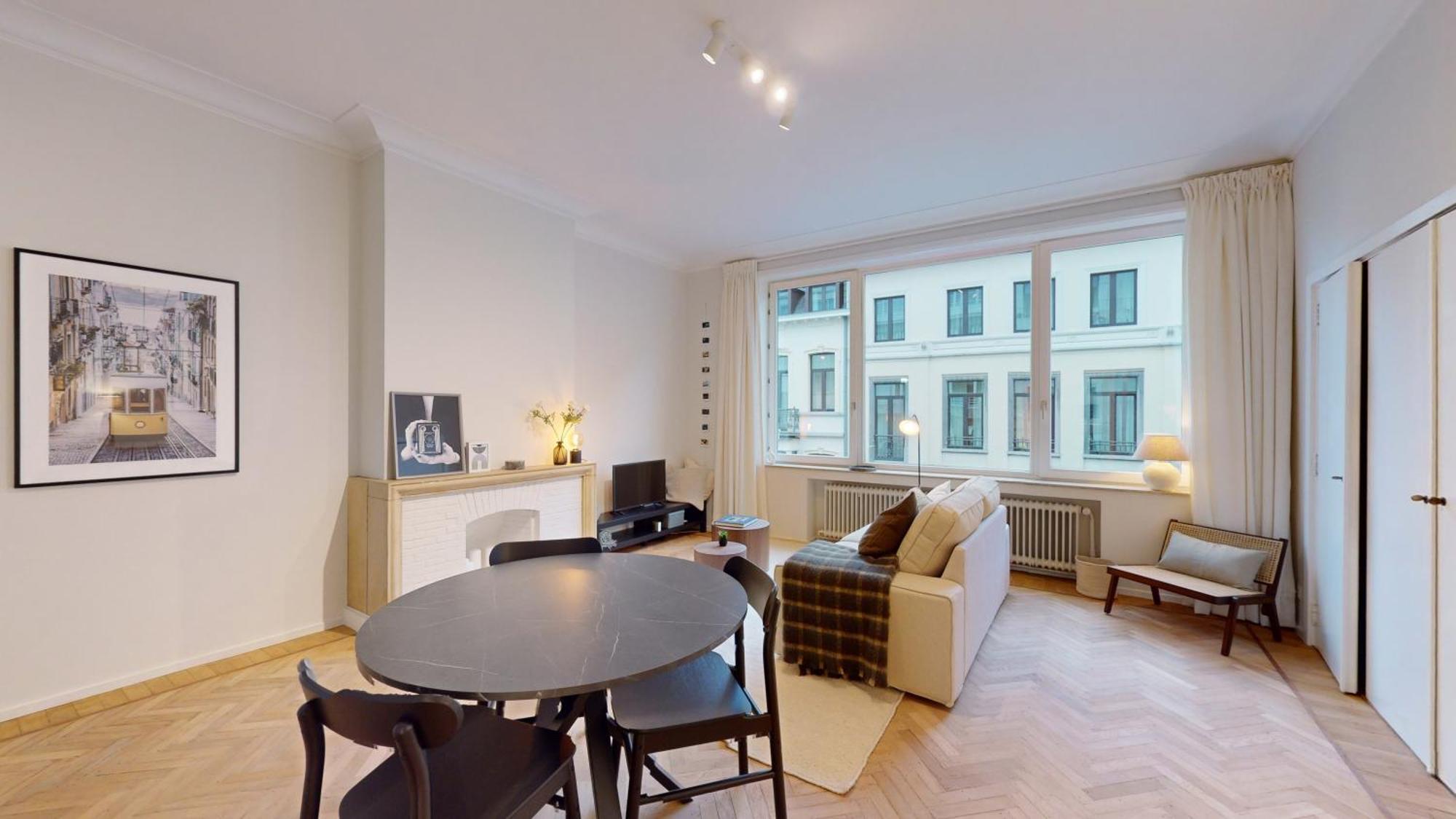Apartment Sublime - Quartier Louise ! *