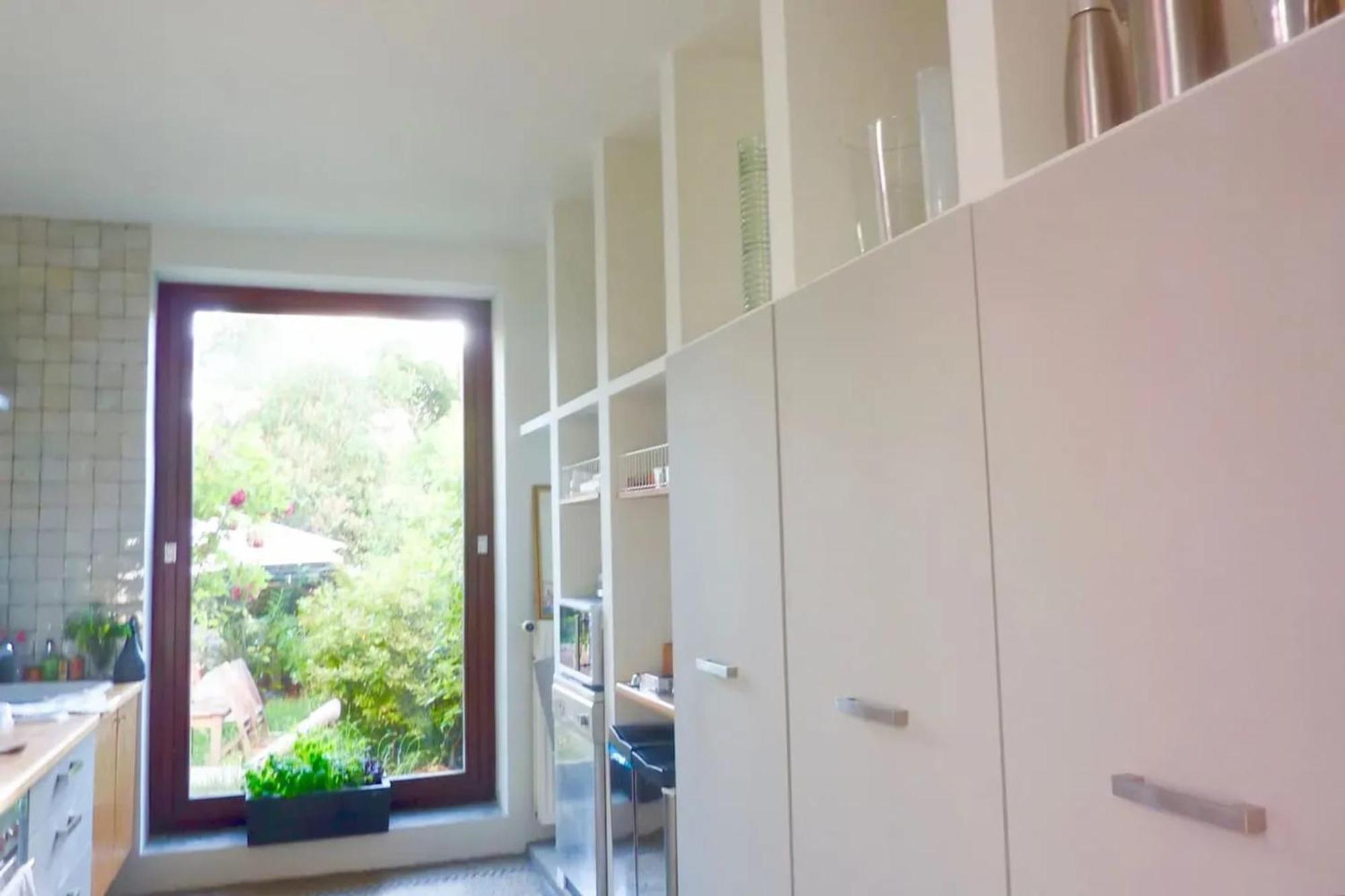 Spacious In Brussels, Large Private Garden Apartment Brussels