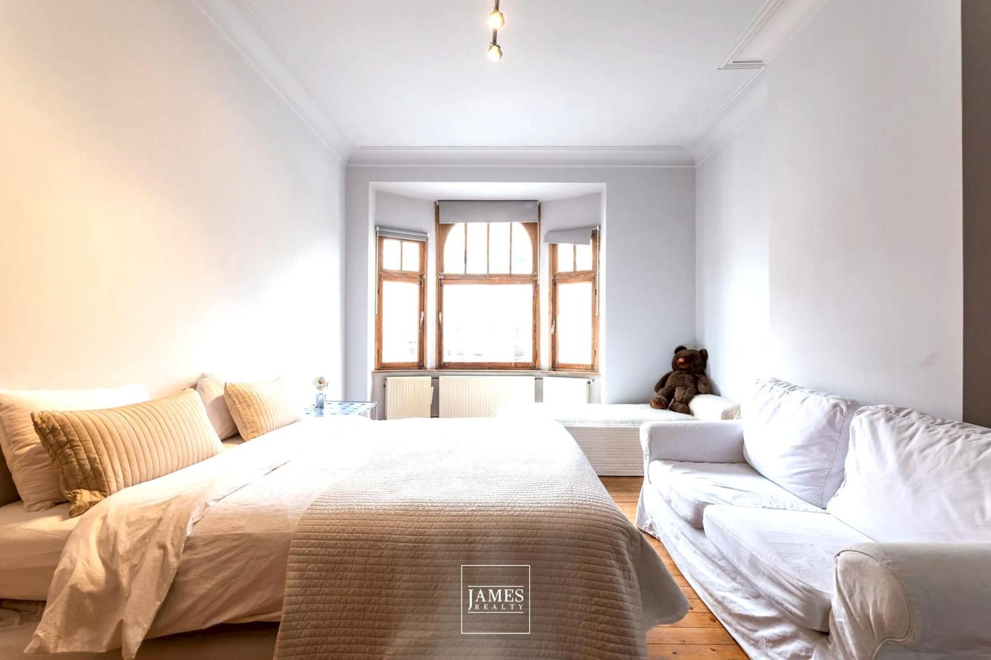 Spacious In Brussels, Large Private Garden Apartment *