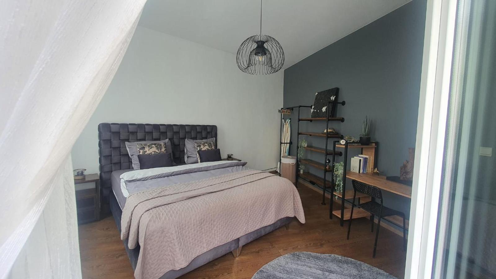 Ailes Center 1 * Brussels