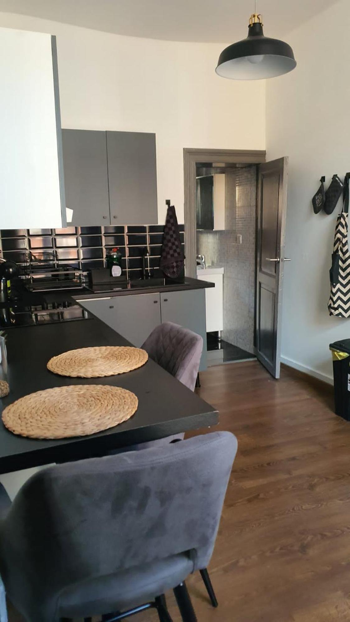 Ailes Center 1 Apartment *