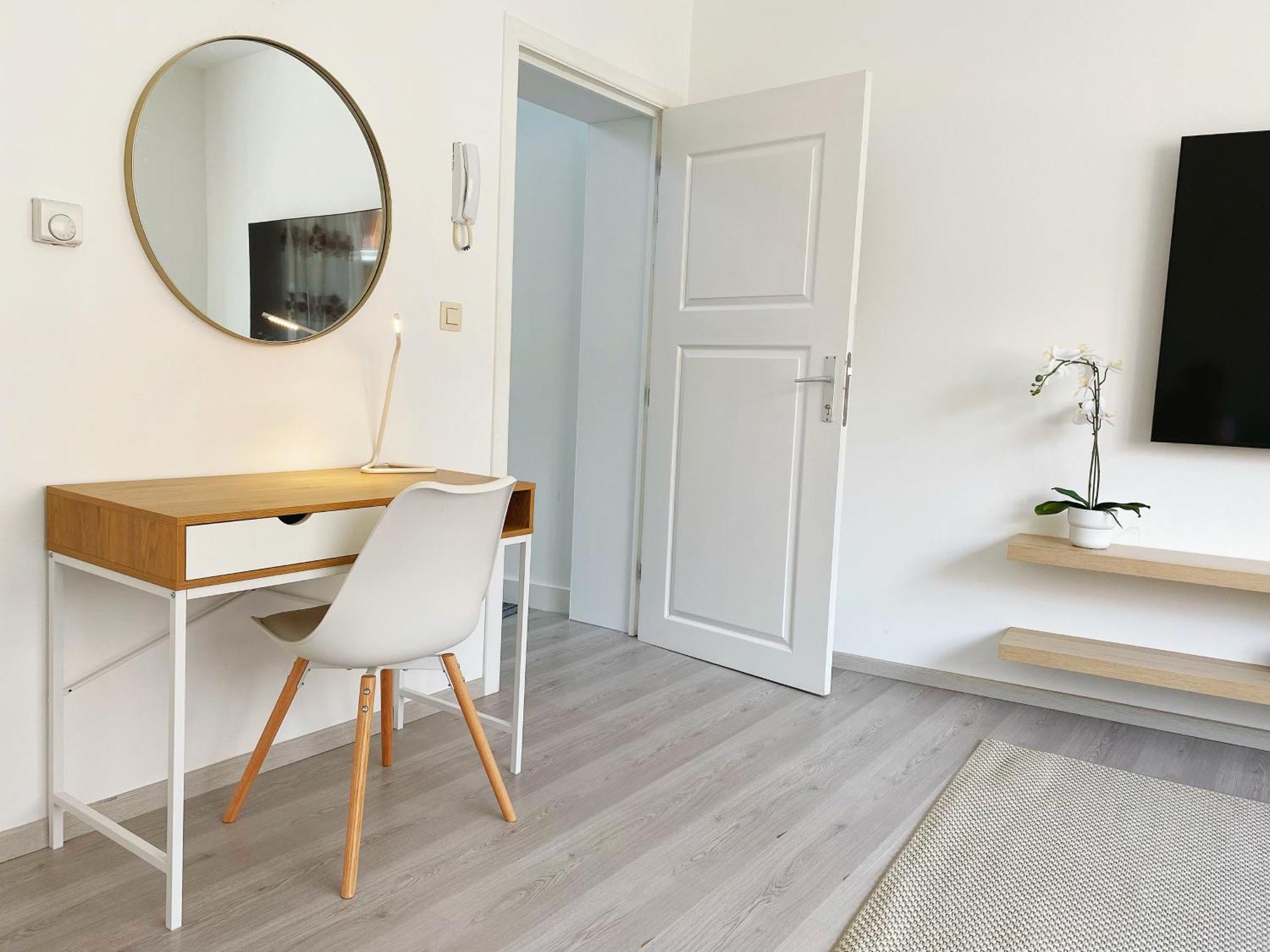 Apartment Sweet With Big Terrace