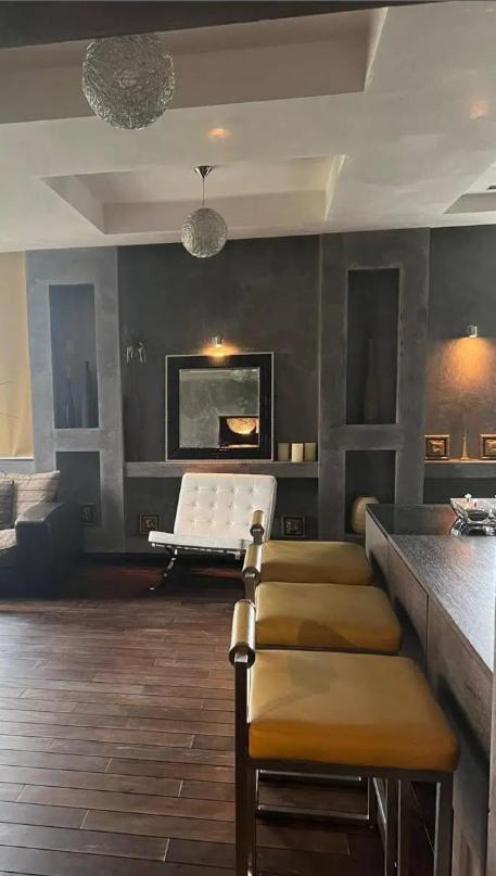 Apartment Cosy And Modern 2 Bedroom In *