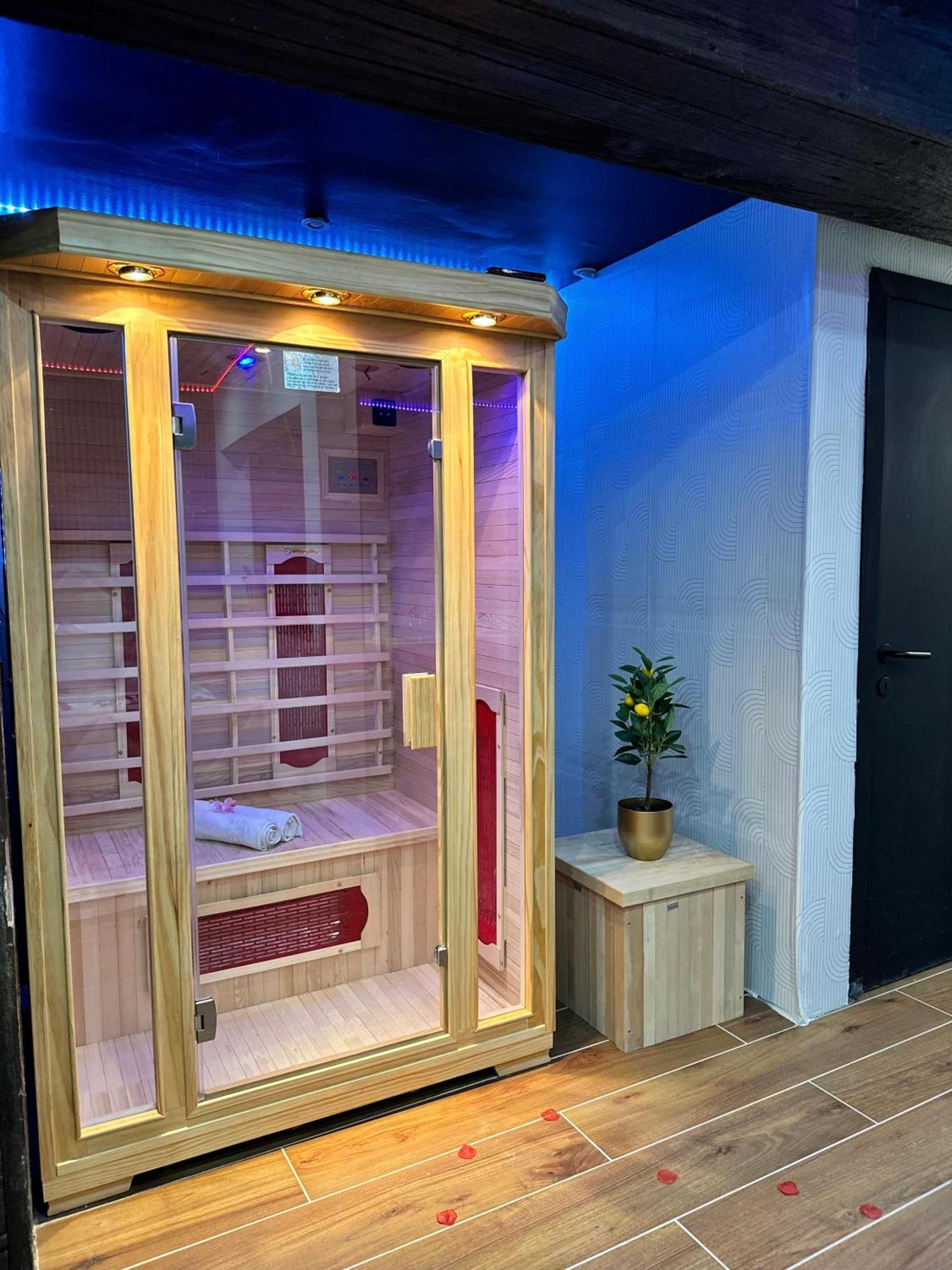 Love hotel Bolingo Brussels