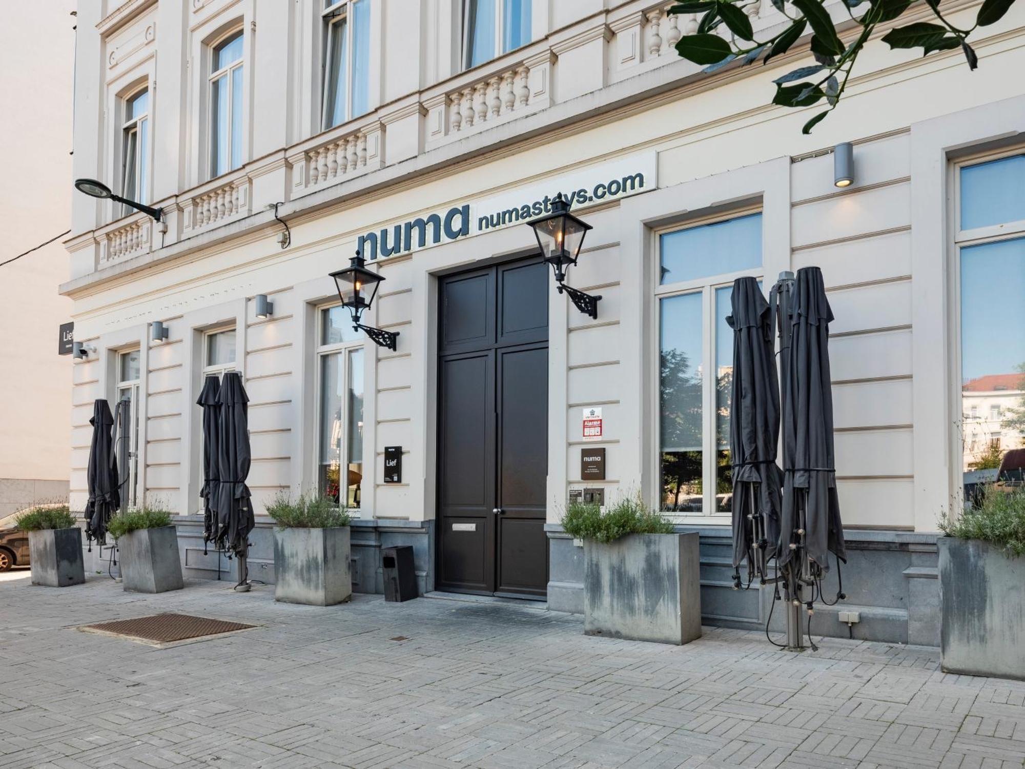 Numa Lief Aparthotel 4*