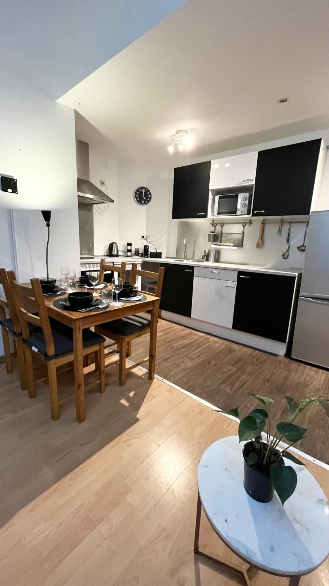 Cosy Flat - Eu District - Center - 4 Persons Apartment *
