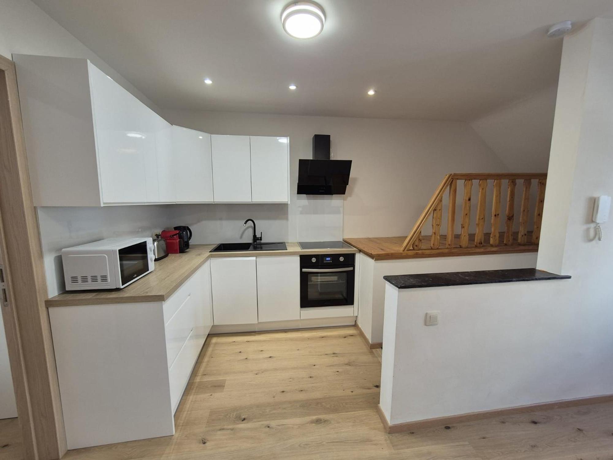 Cosy Duplex In Center Of