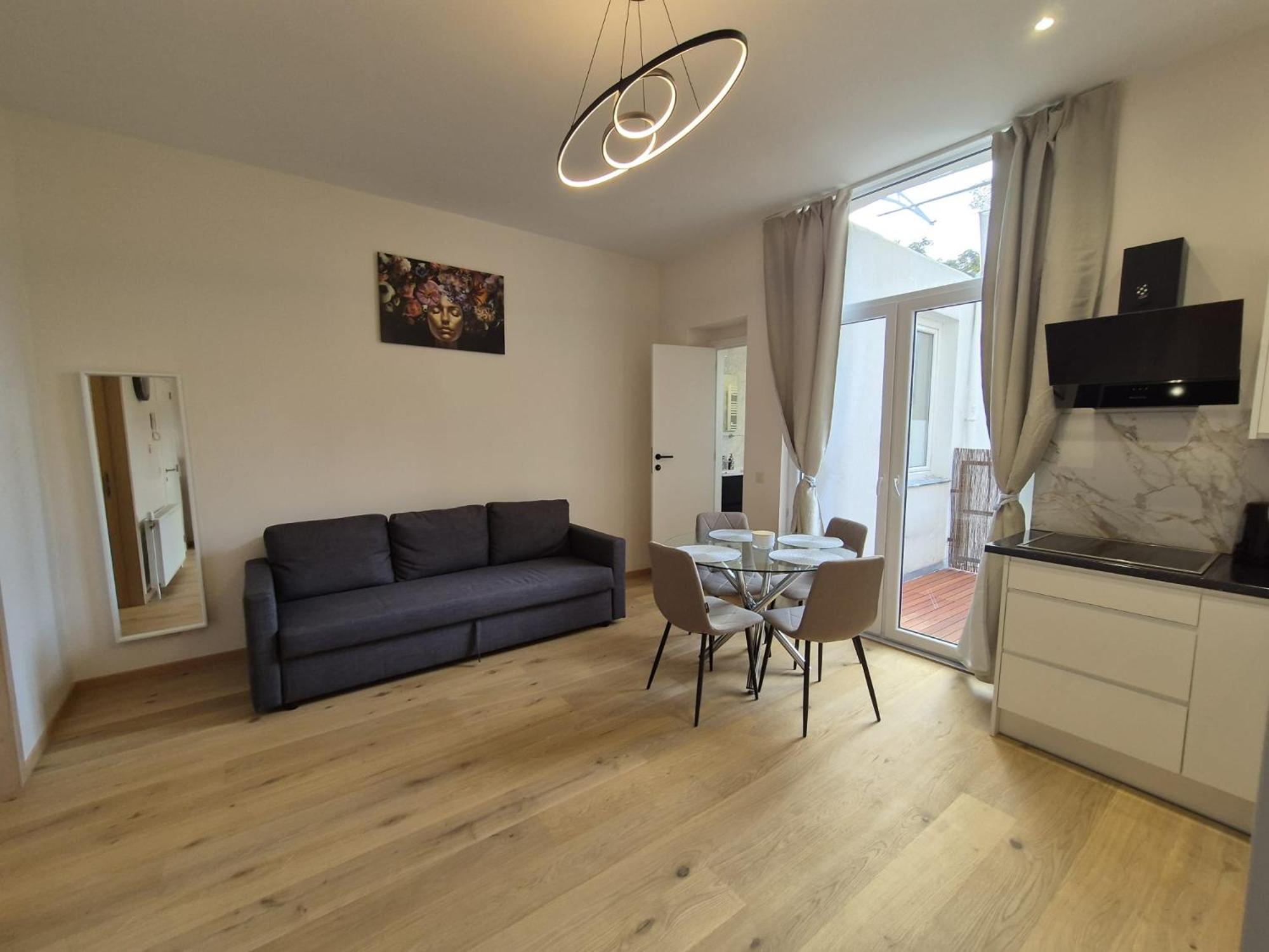 Apartment Elegant In Center Of