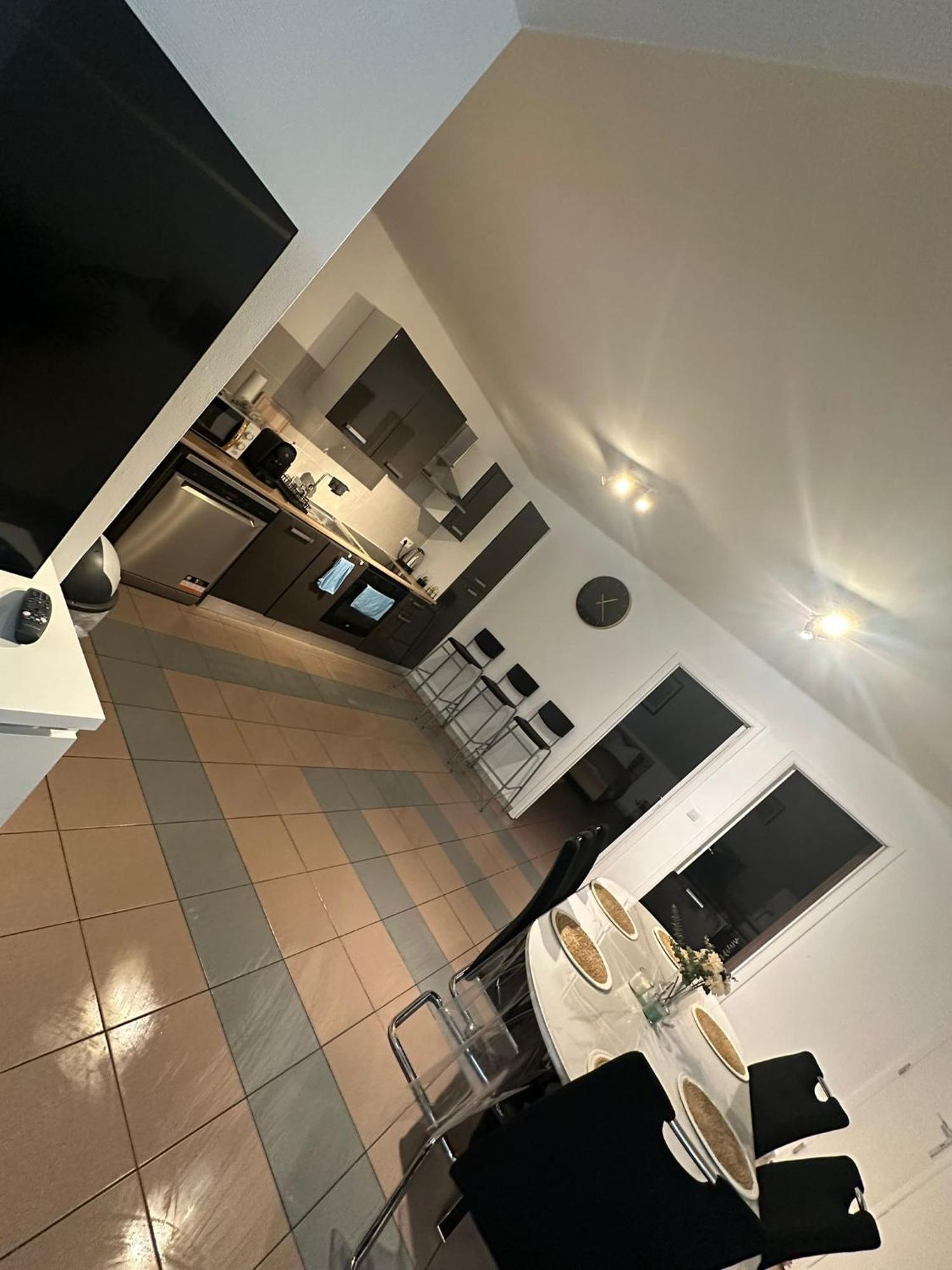 La Belle Etoile De Brussels