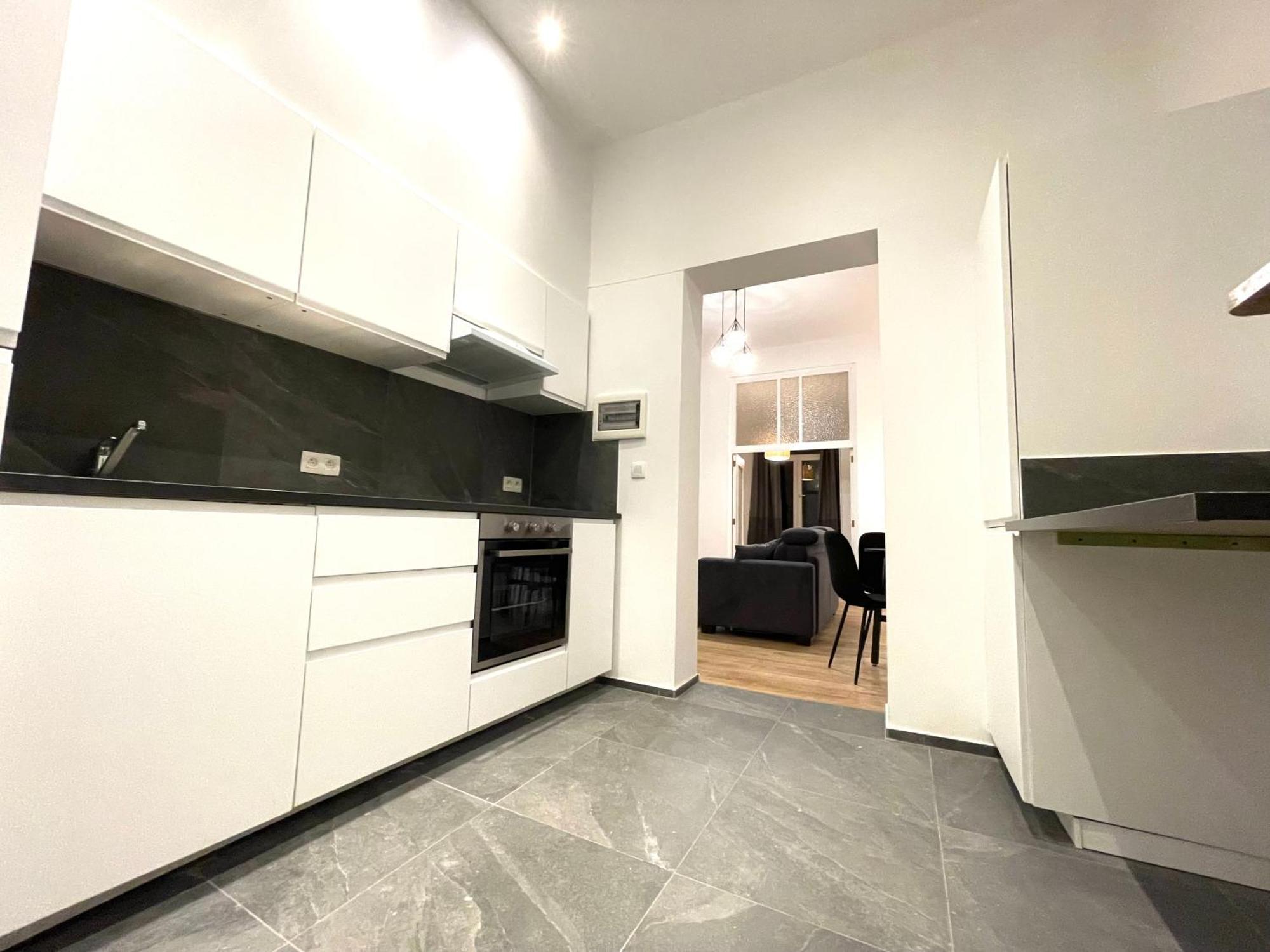 Apartment Charming Uccle - 1 Bedroom *