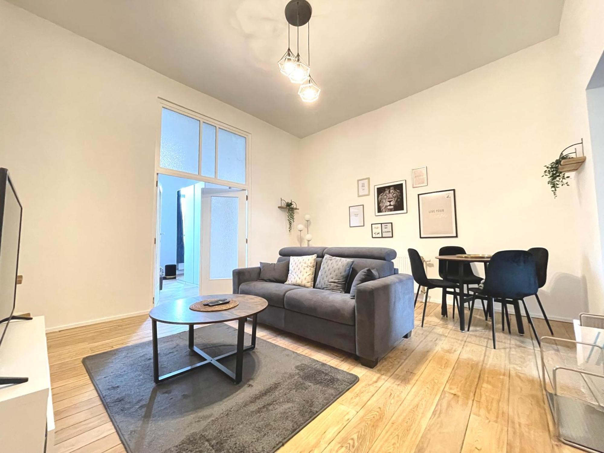 Charming Uccle - 1 Bedroom Apartment Brussels