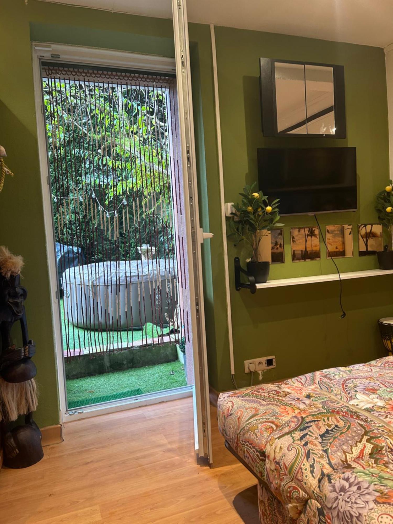 Bed & Breakfast Tropical Brussels