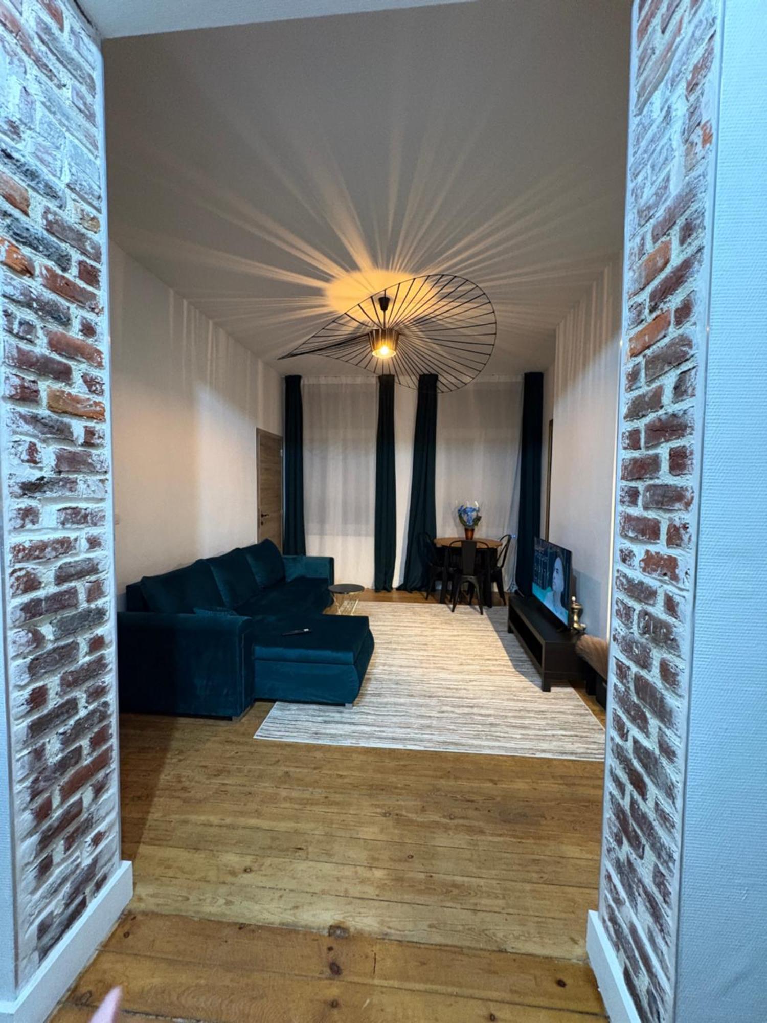 Echoes Of The Mirror Apartment