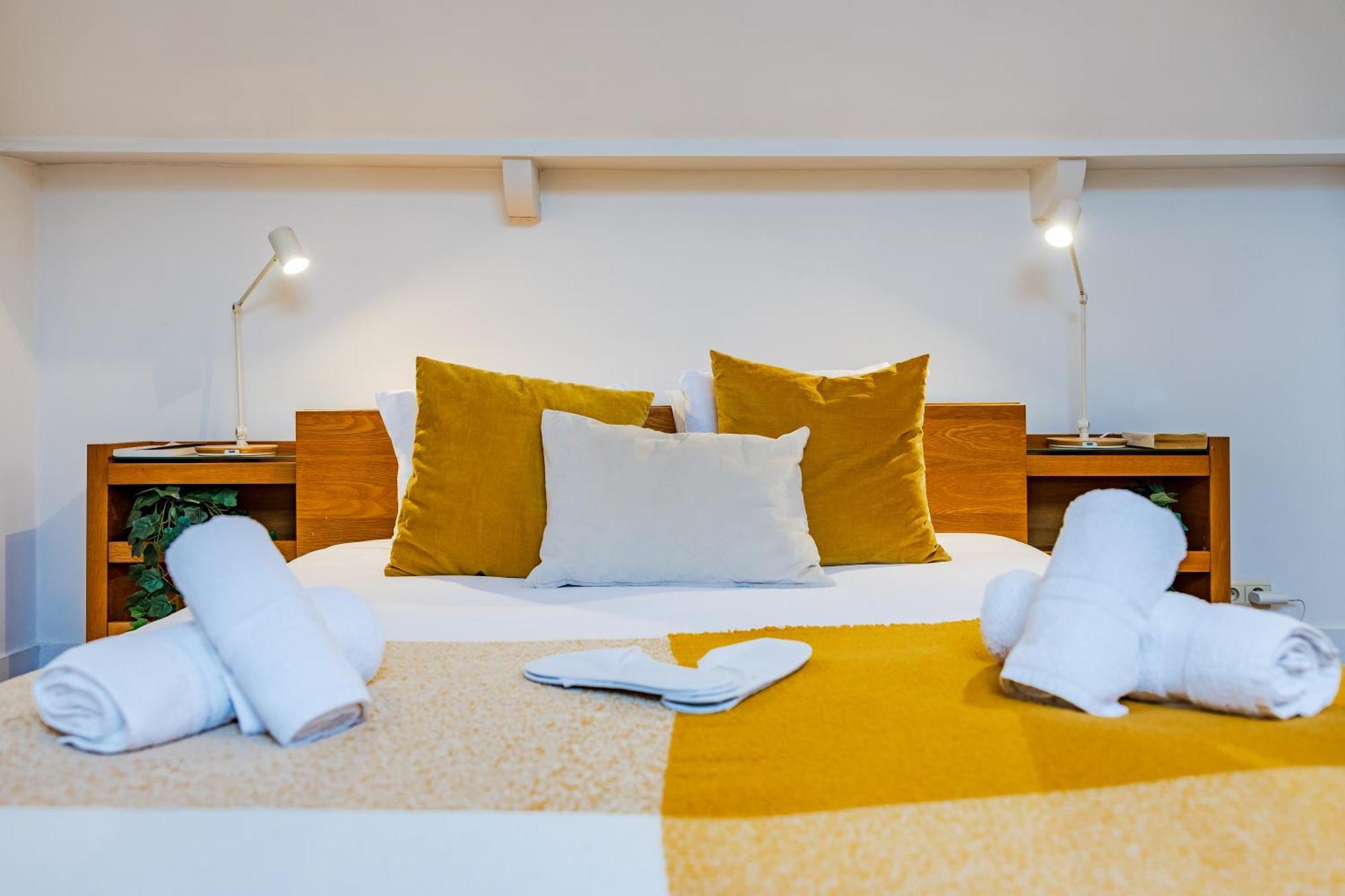 Modern Flat Near Grand Place Apartment