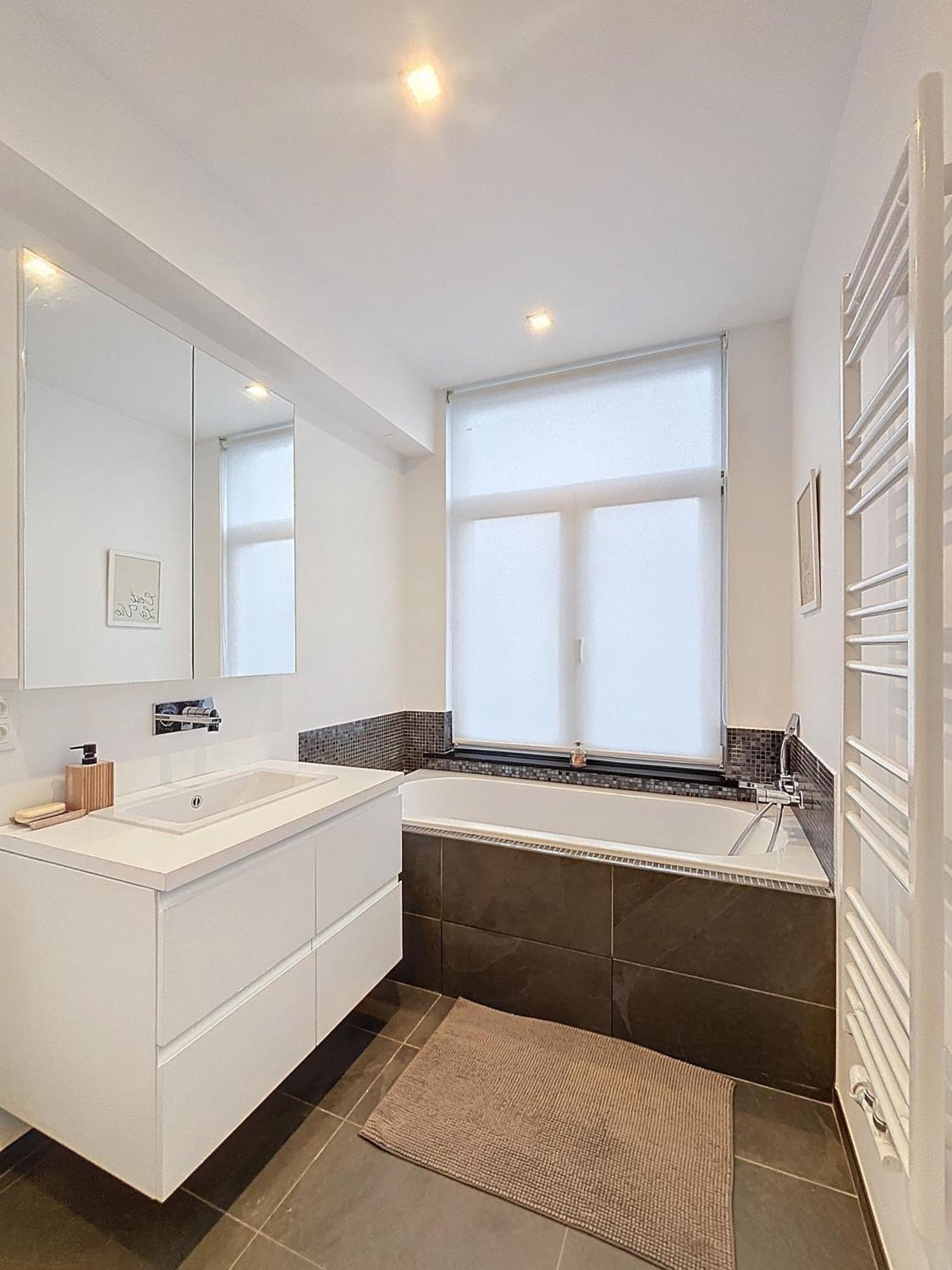 Penthouse Cinquantenaire Apartment *