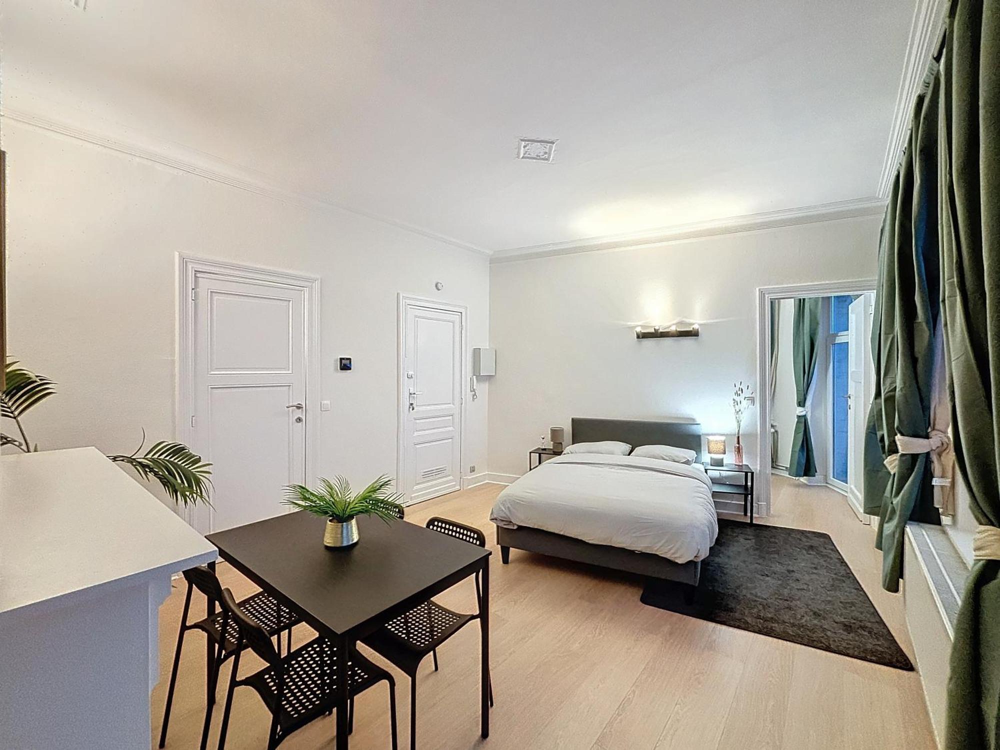 Apartment Cosy Moliere 2 Brussels