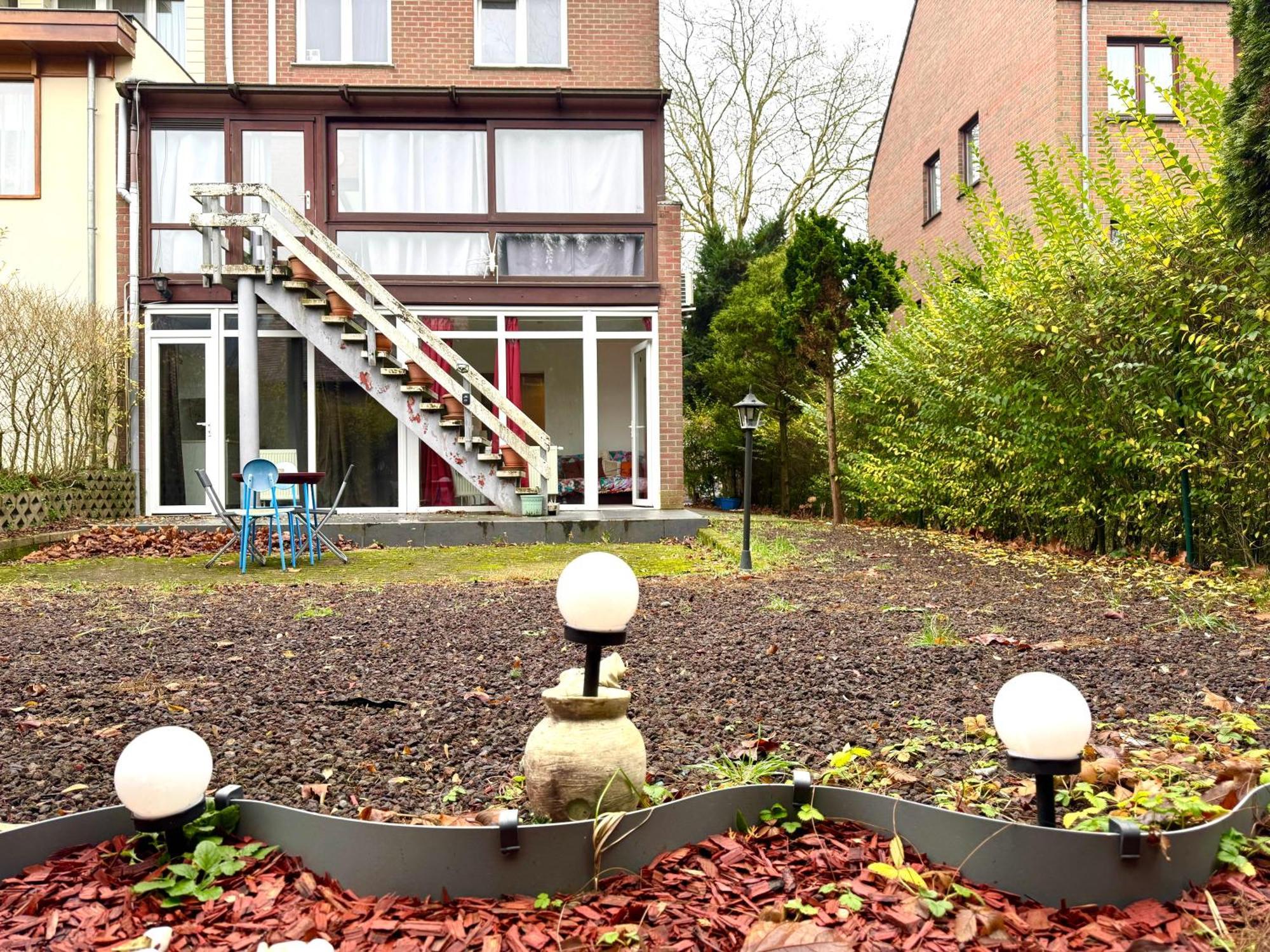 Situe A Woluwe-saint-lambert Apartment