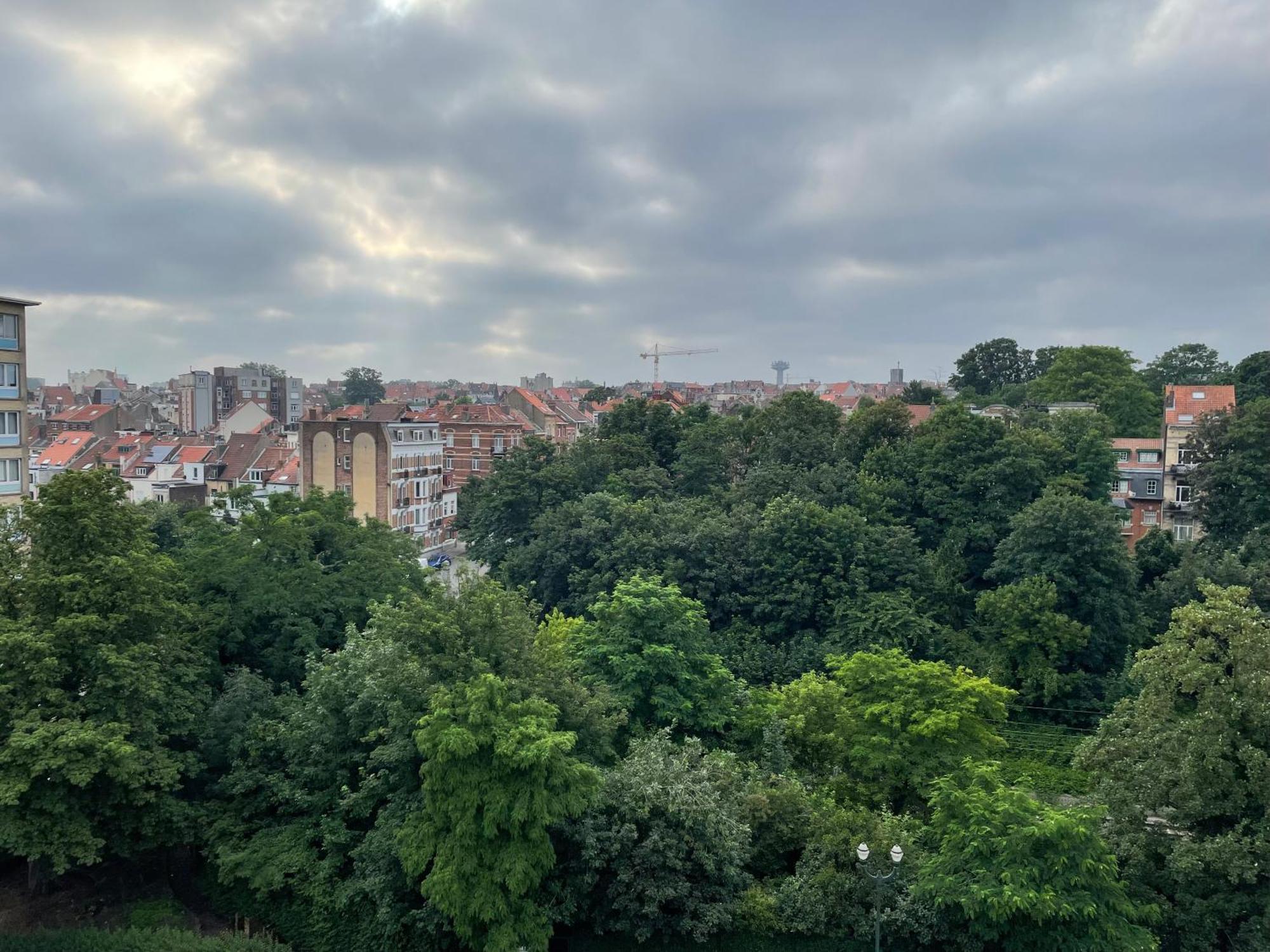 Apartment Penthouse Deschanel