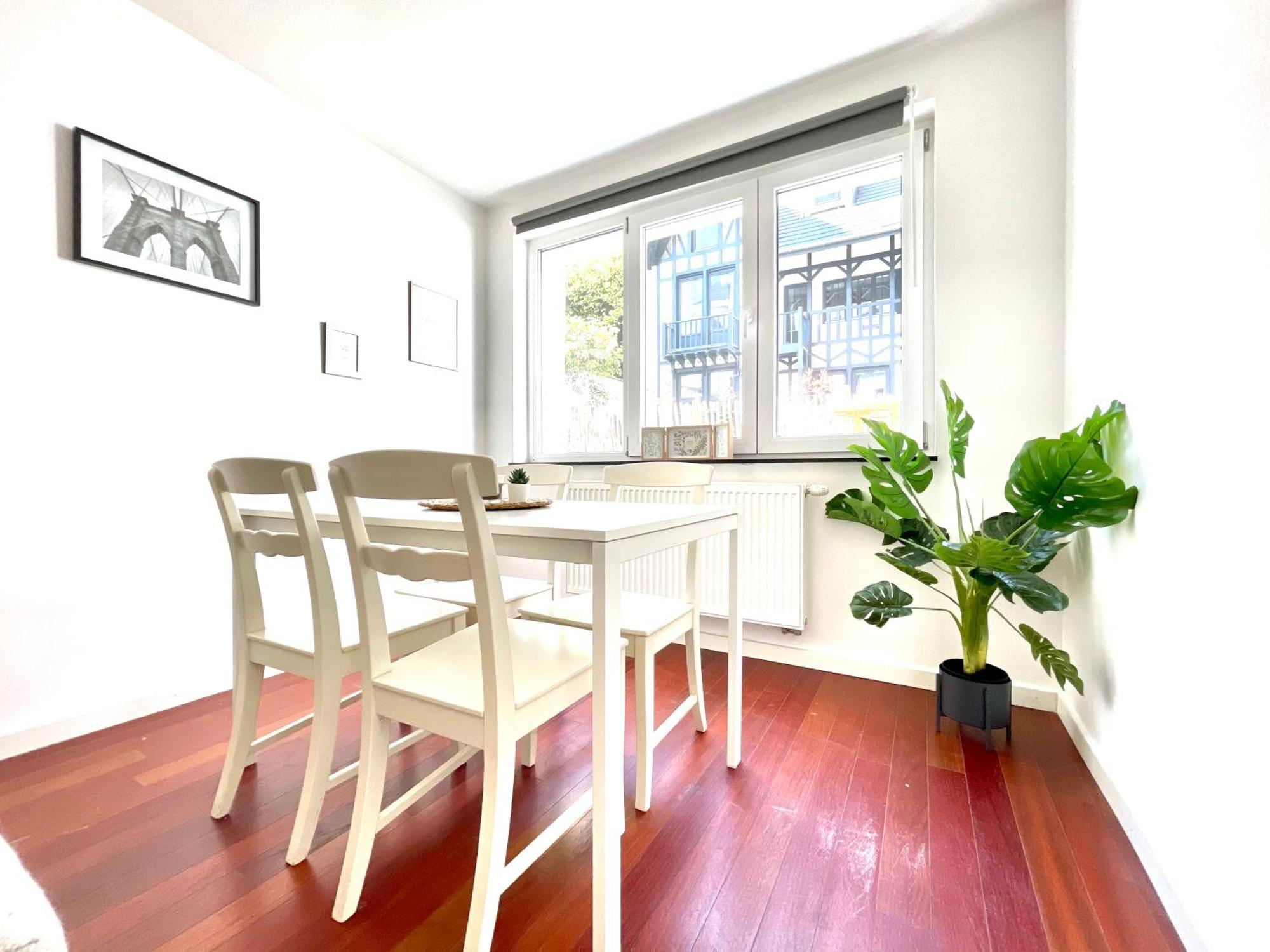 Cosy Duplex - Eu District *