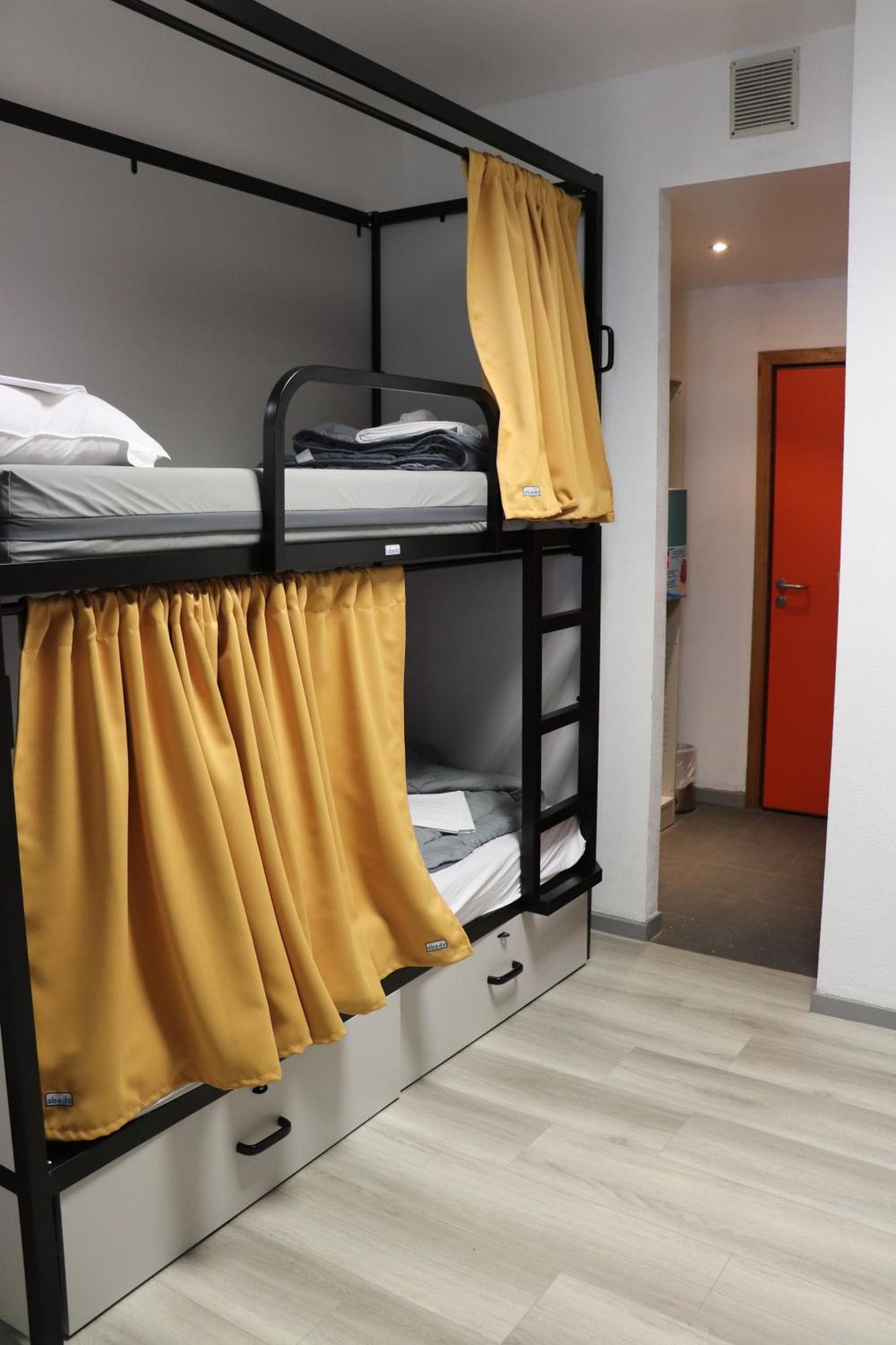 Hi Brussels Jacques Brel Hostel * Brussels