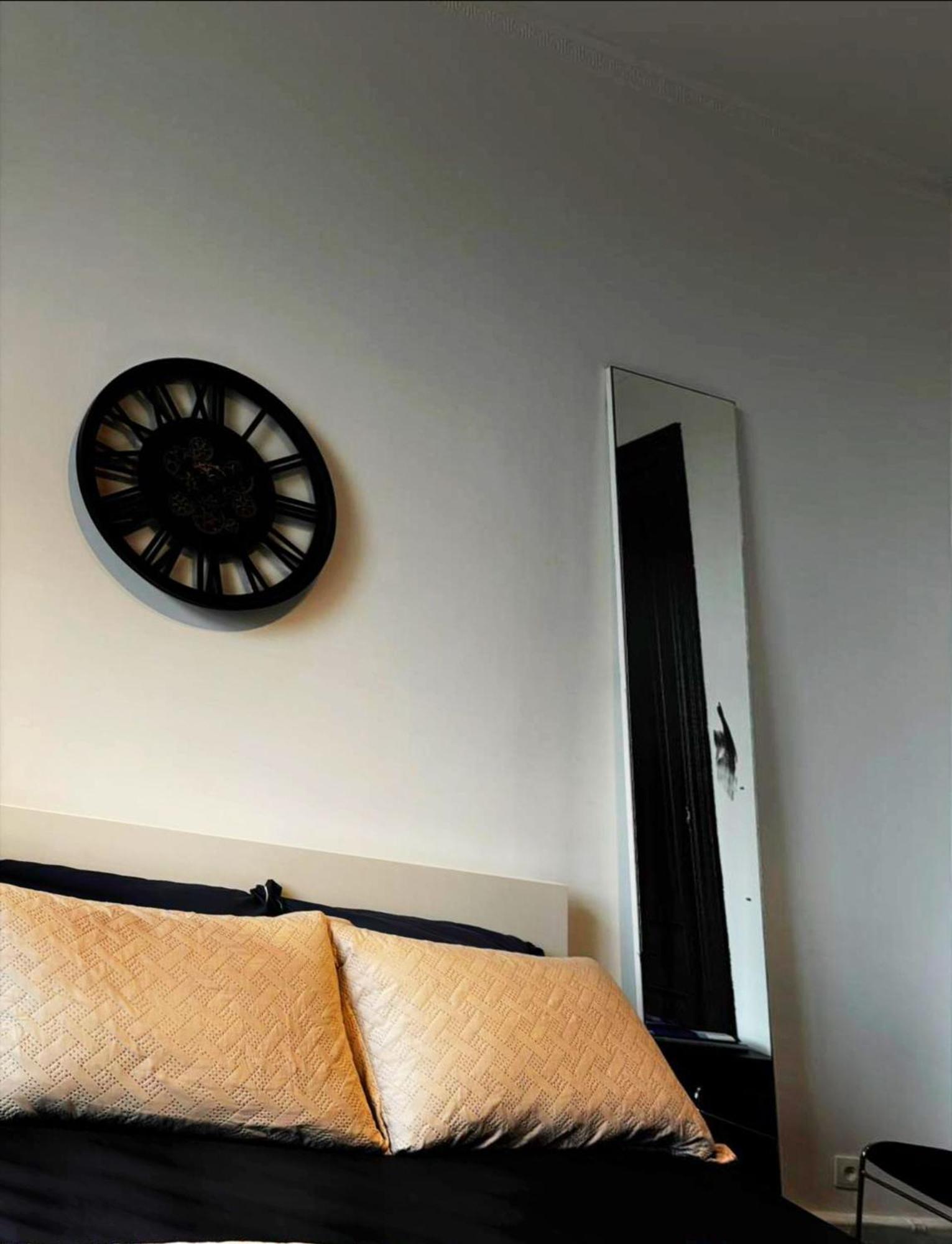 Guest house In Guest - Charming Guest In Historic Mansion Brussels