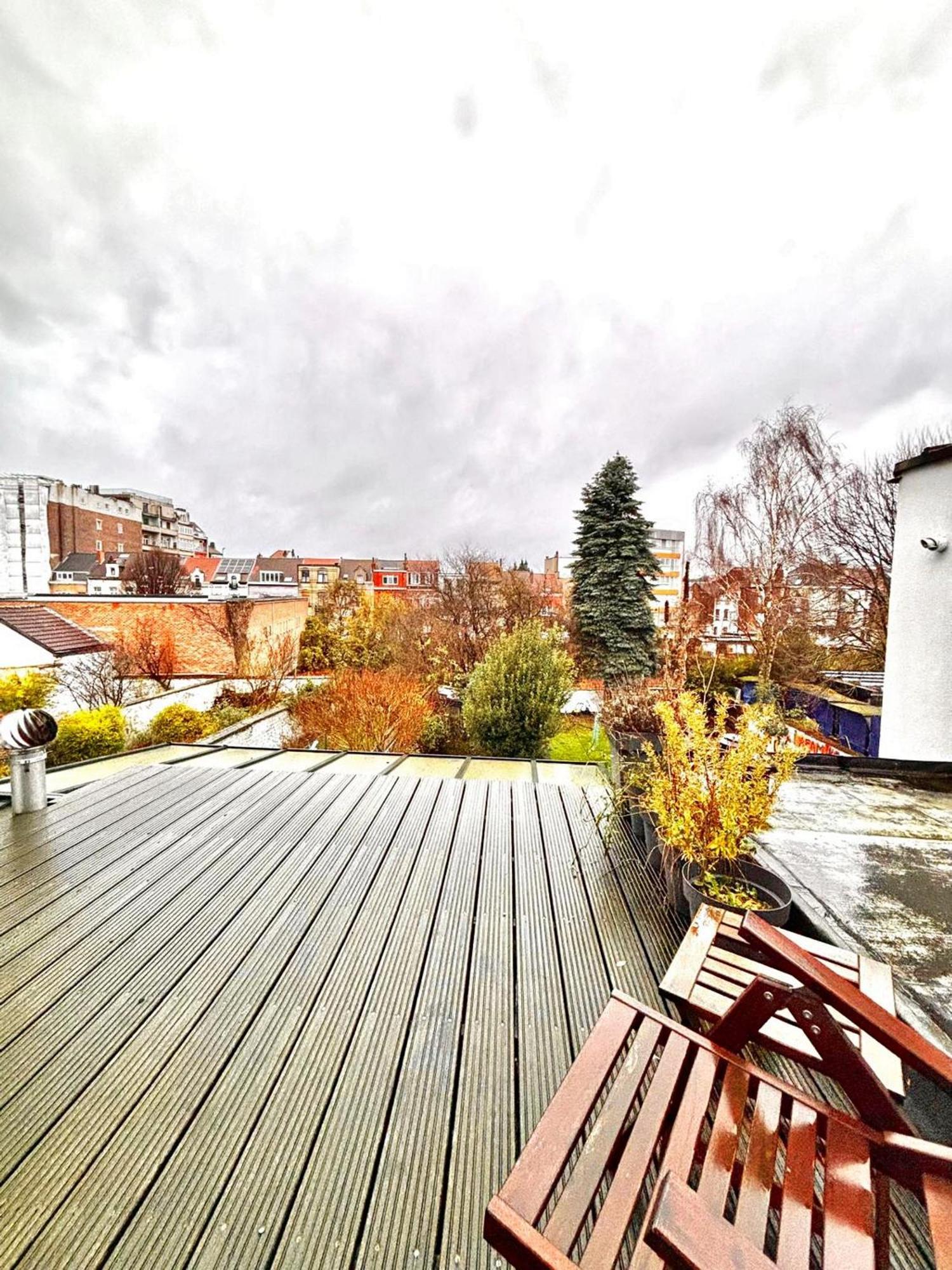 In Guest - Charming Guest In Historic Mansion *