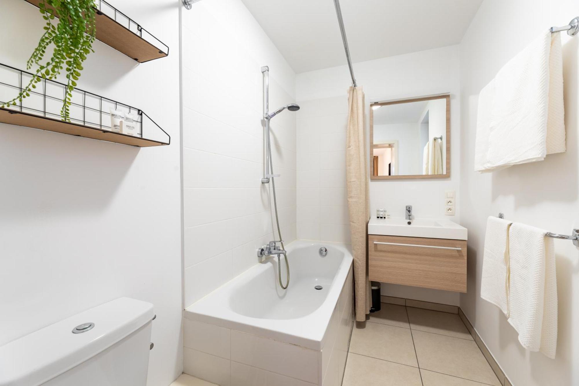 Contemporary Comfort In The Heart Of The * Brussels