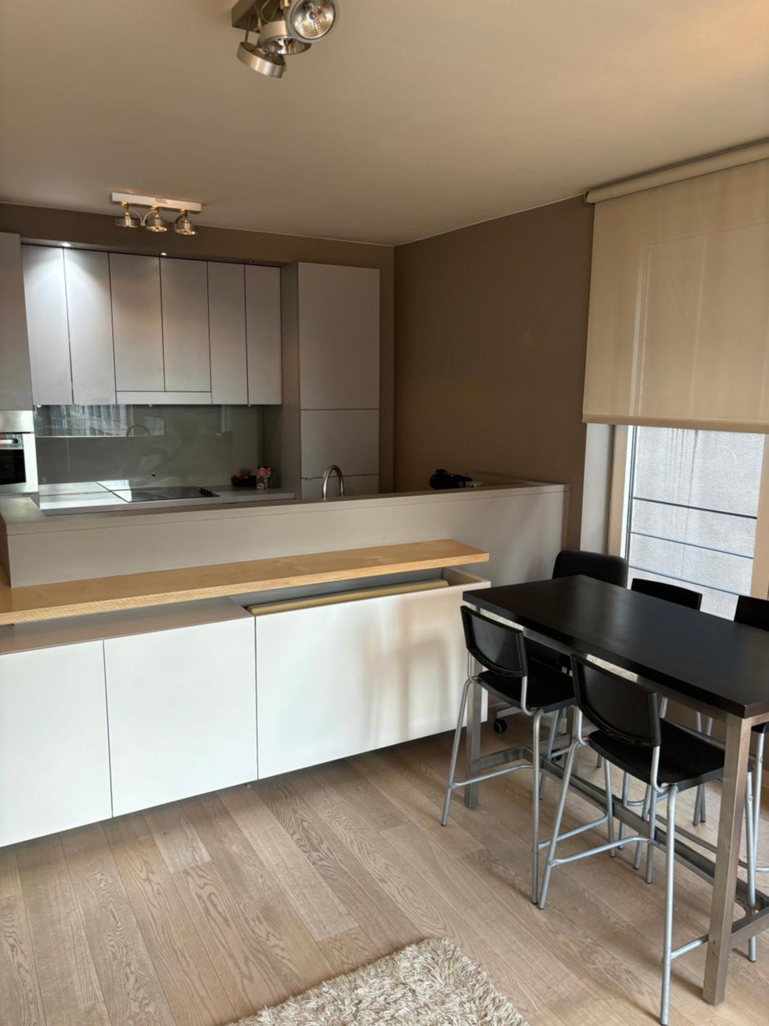 Comfortable Two Bedroom In Center * Brussels