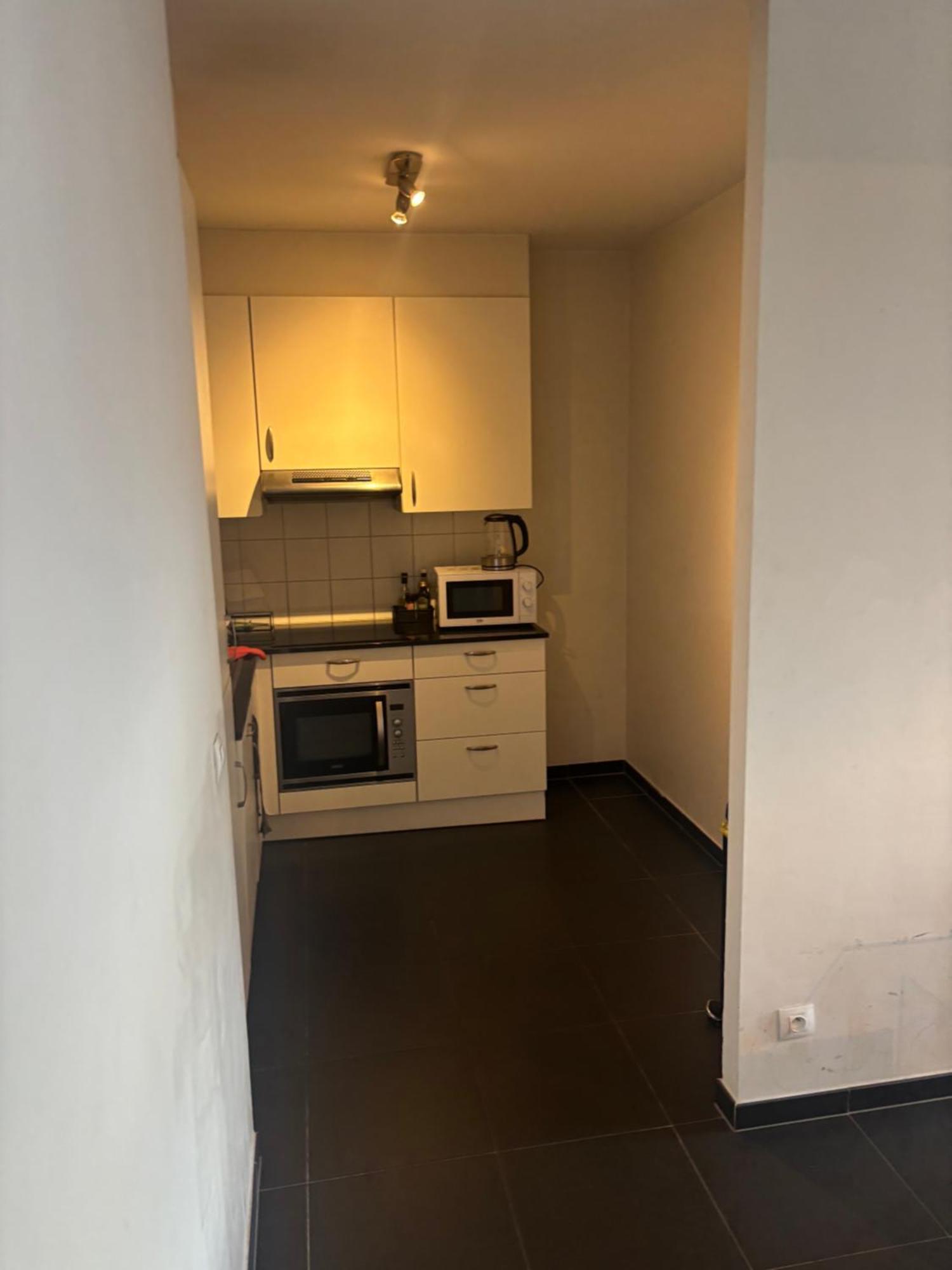 Charming With Balcony Views Brussels