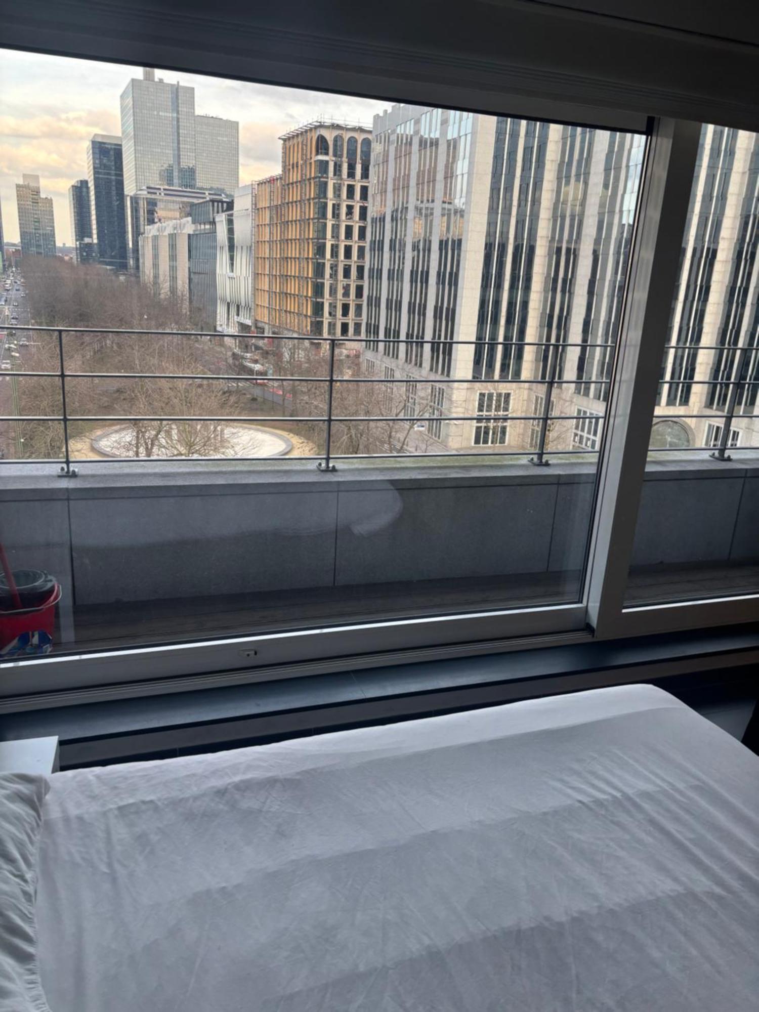 Charming With Balcony Views * Brussels