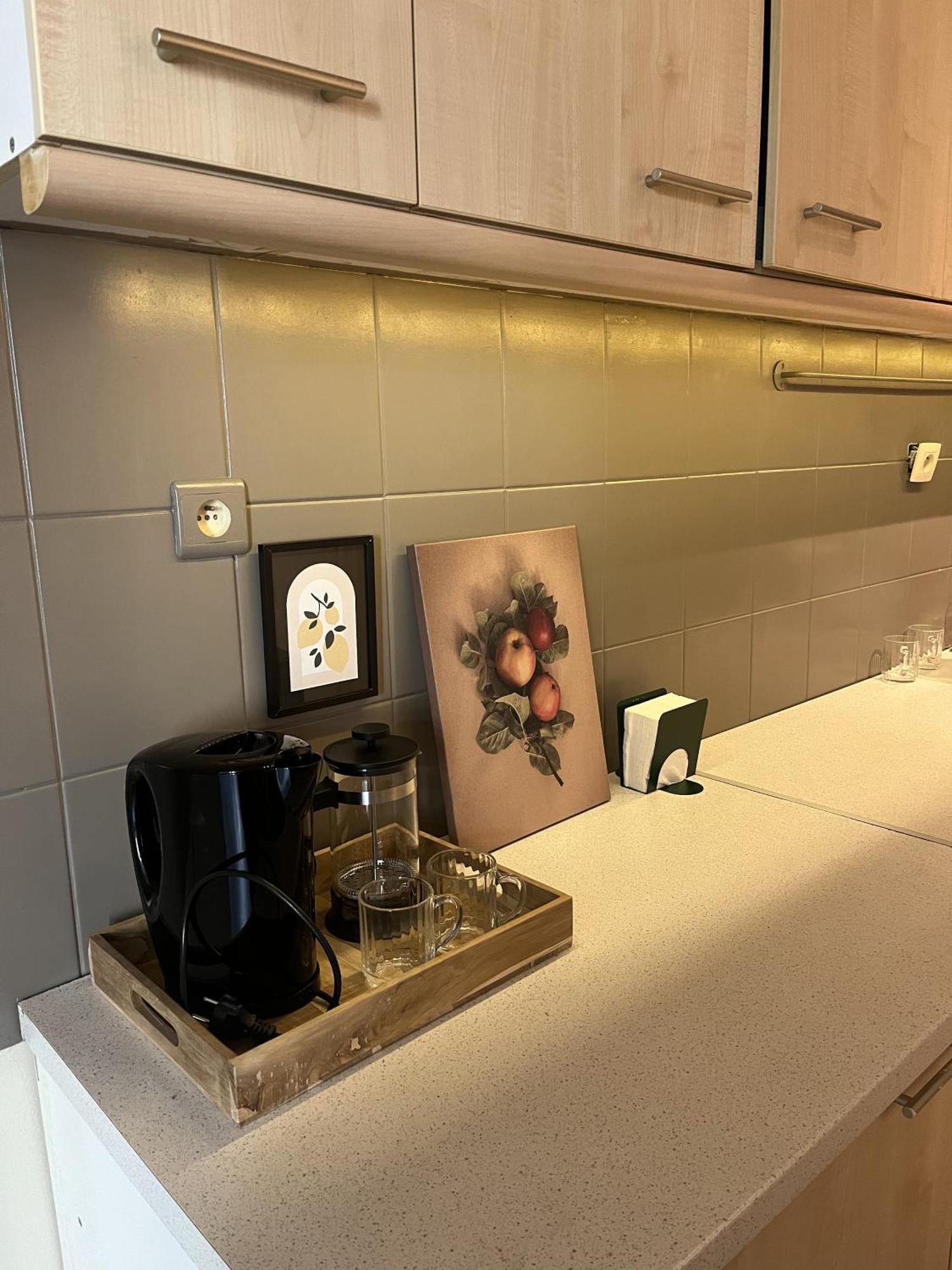 Apartment Near Center & Midi Station *