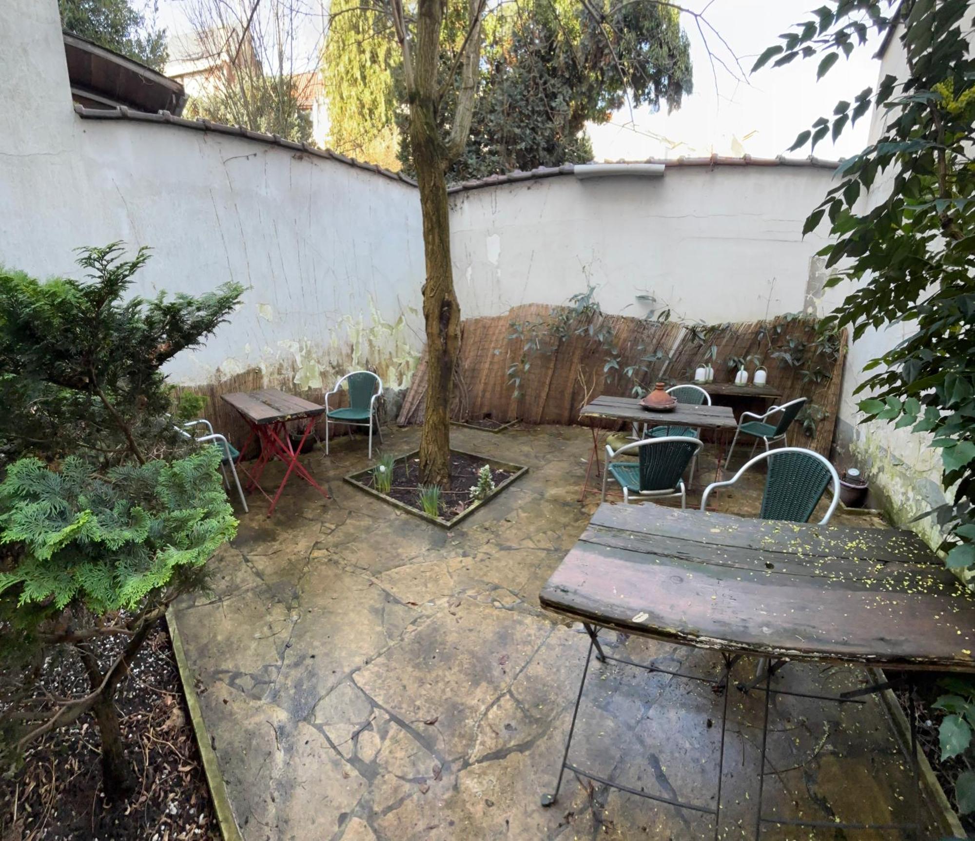 Gasthof Le Village D'ezra