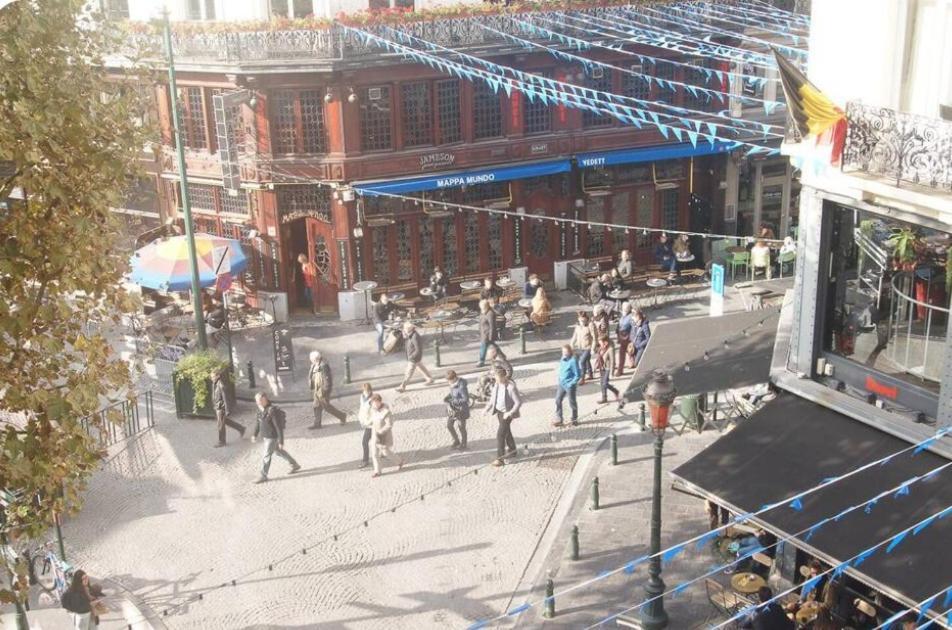 Heart Of Escape, Steps From Bourse Apartment