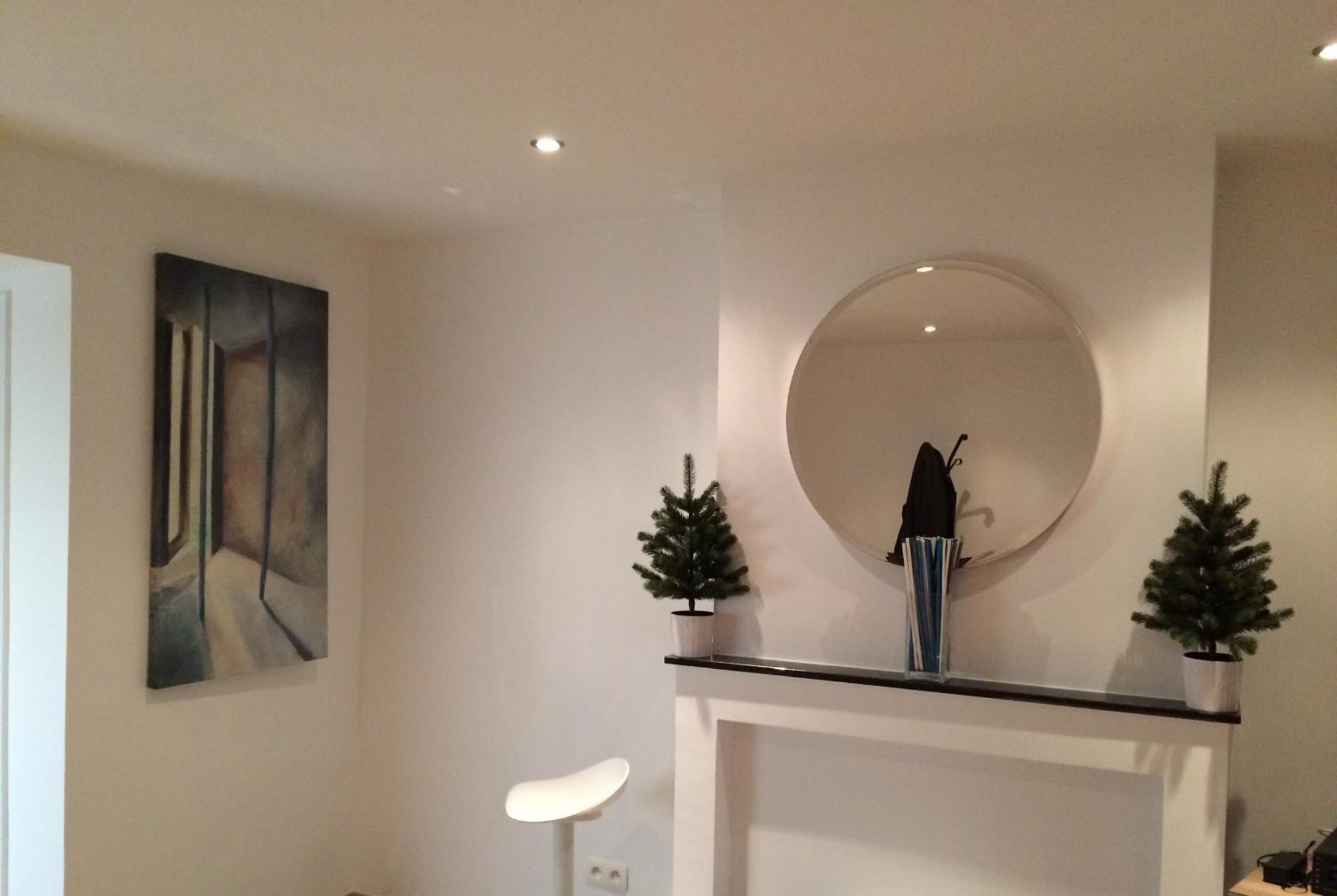 Apartment Heart Of Escape, Steps From Bourse Brussels