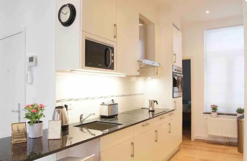 Apartment Heart Of Escape, Steps From Bourse