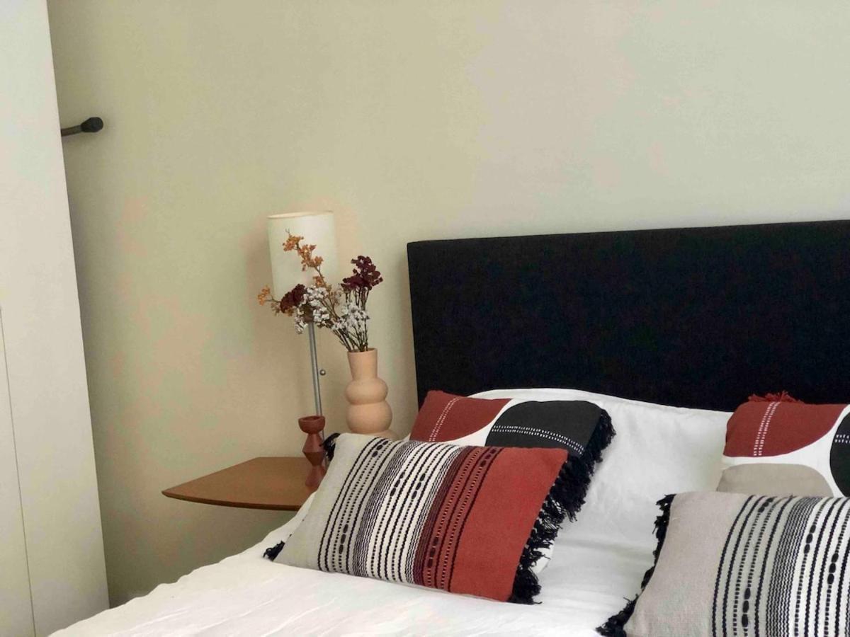 Apartment Cosy 1 Bedroom In Eu District *