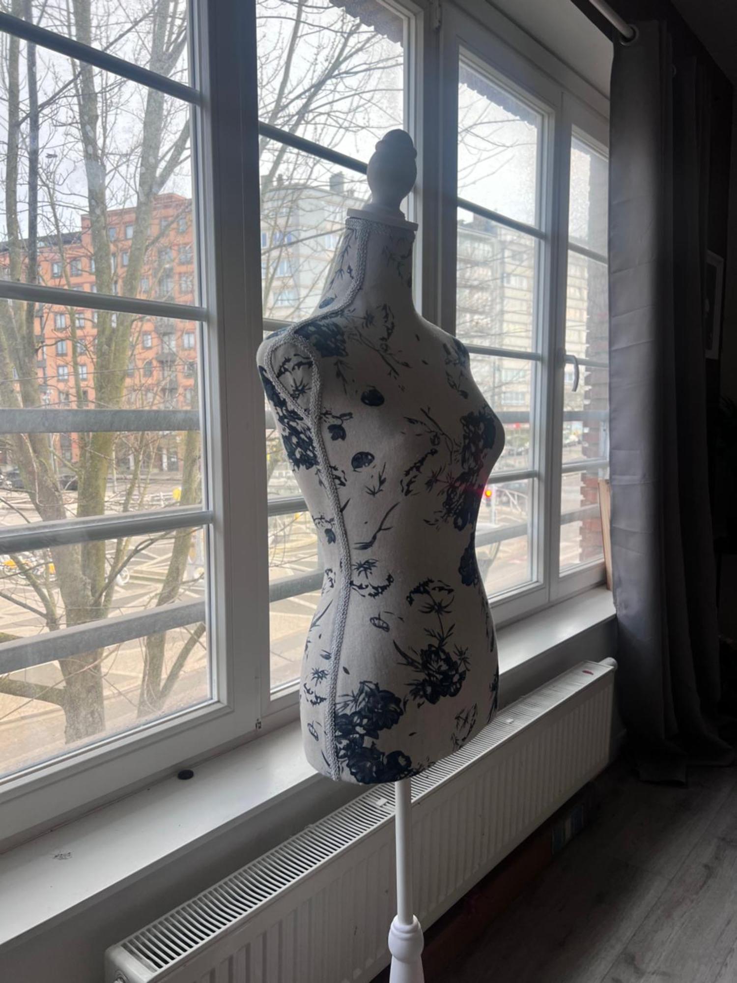 Chambre Et Etage Prives Dans Un Duplex Moderne * Brussels